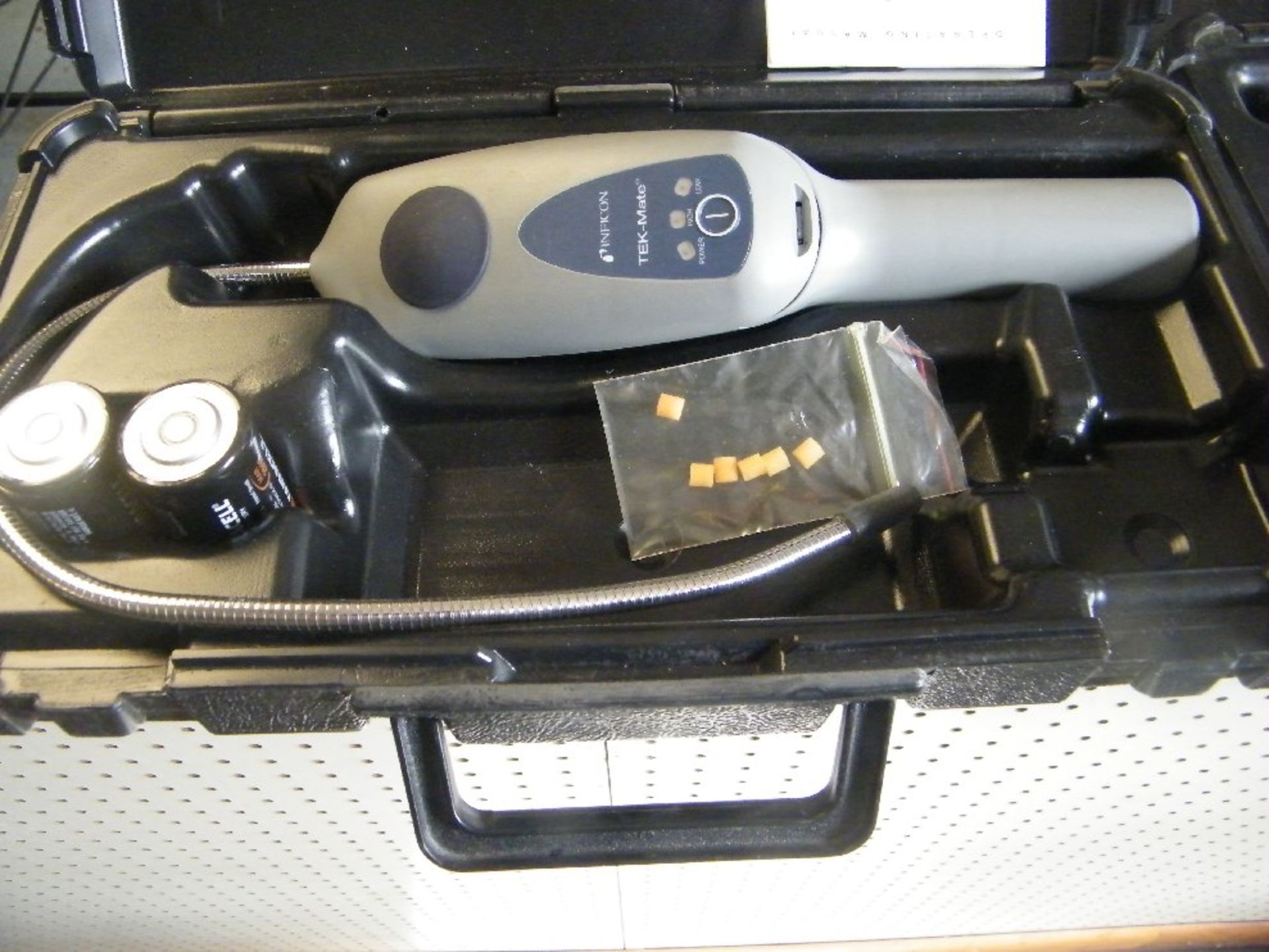 Various Measurement Tools, Dwyer Pressure Gauge, Uei Air Flow Meter, Electro Therma Digital - Image 8 of 15