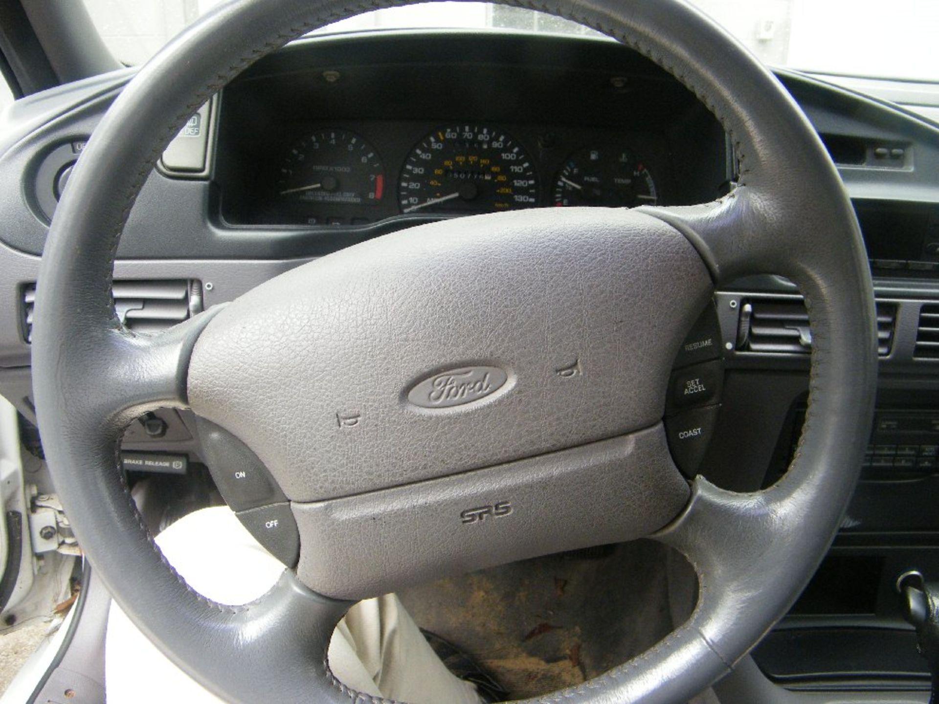 1993 Ford Taurus SHO, Unknown Mileage, A/C, Sunroof, Automatic, White, VIN 1FALP54P8PA185244. TITLE - Image 9 of 11