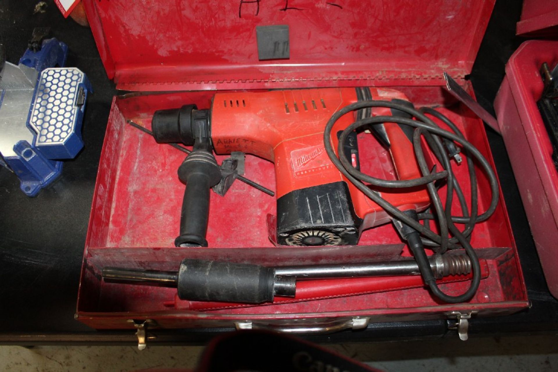 Milwaukee Demolition Hammer Corded with Extensions (no bits)