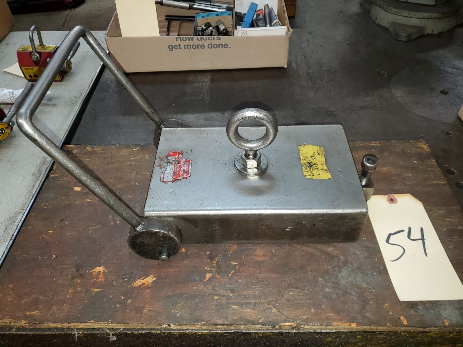 6.5" x 10.5" Lifting Magnet