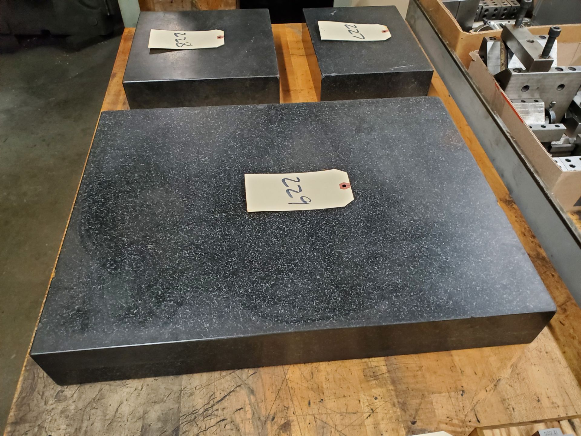 18 x 24 x 3.5" Granite Surface Plate