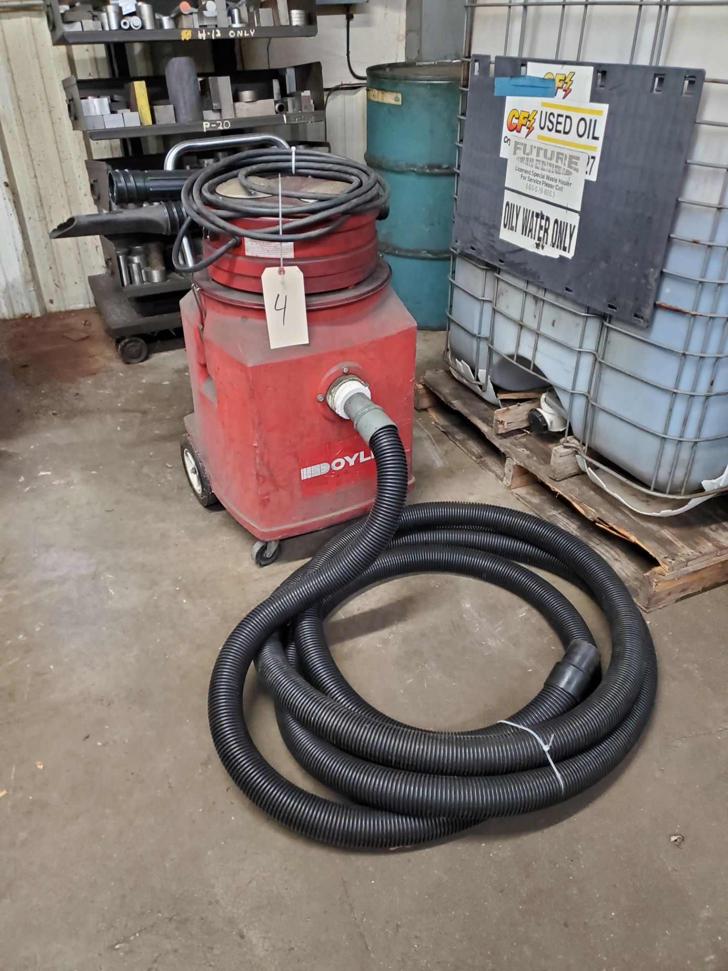 Doyle #78 Industrial Vacuum Cleaner