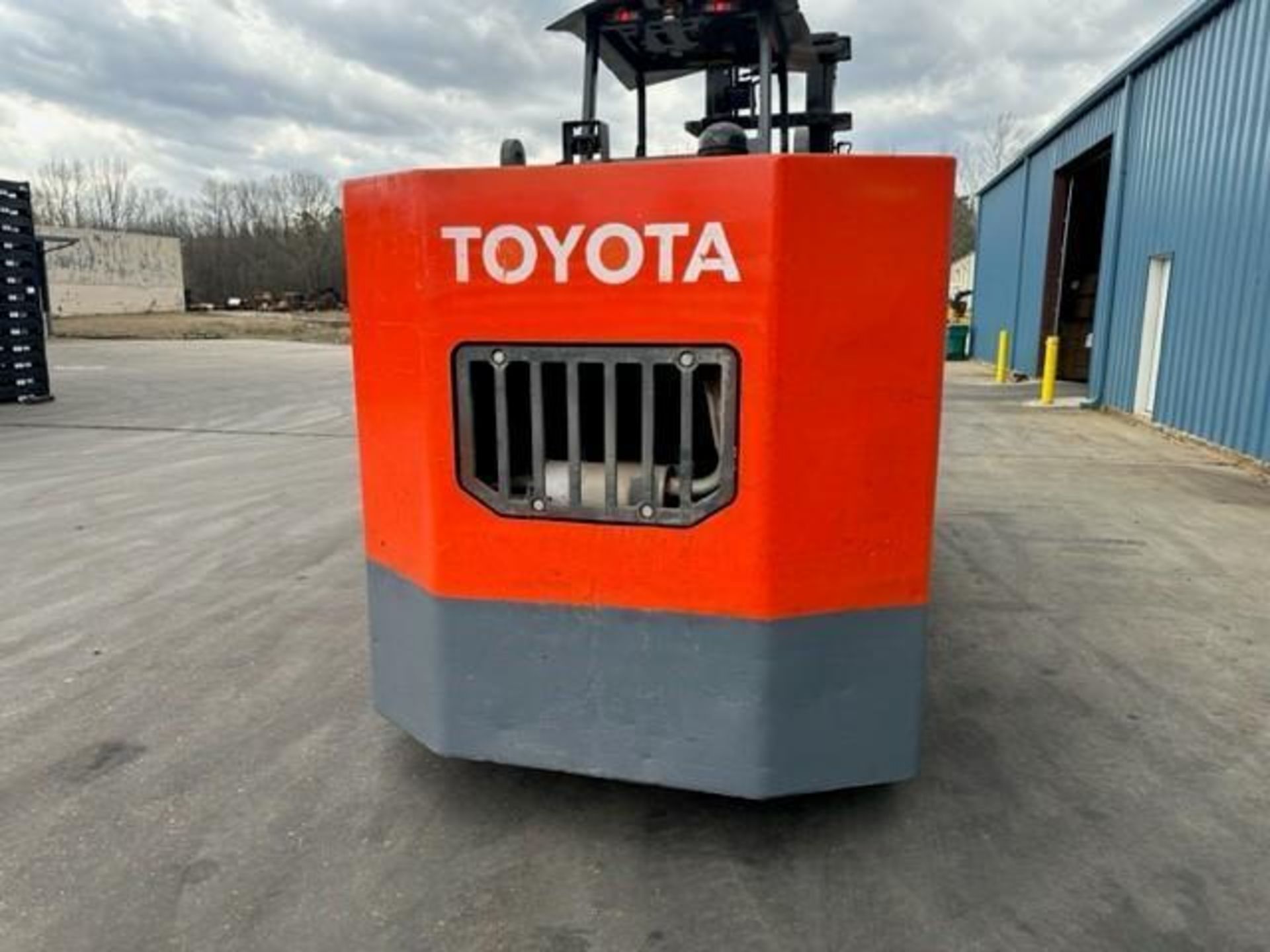 (2018) 55,000 LB. TOYOTA THDC5500-35 PROPANE FORKLIFT. - Image 5 of 20