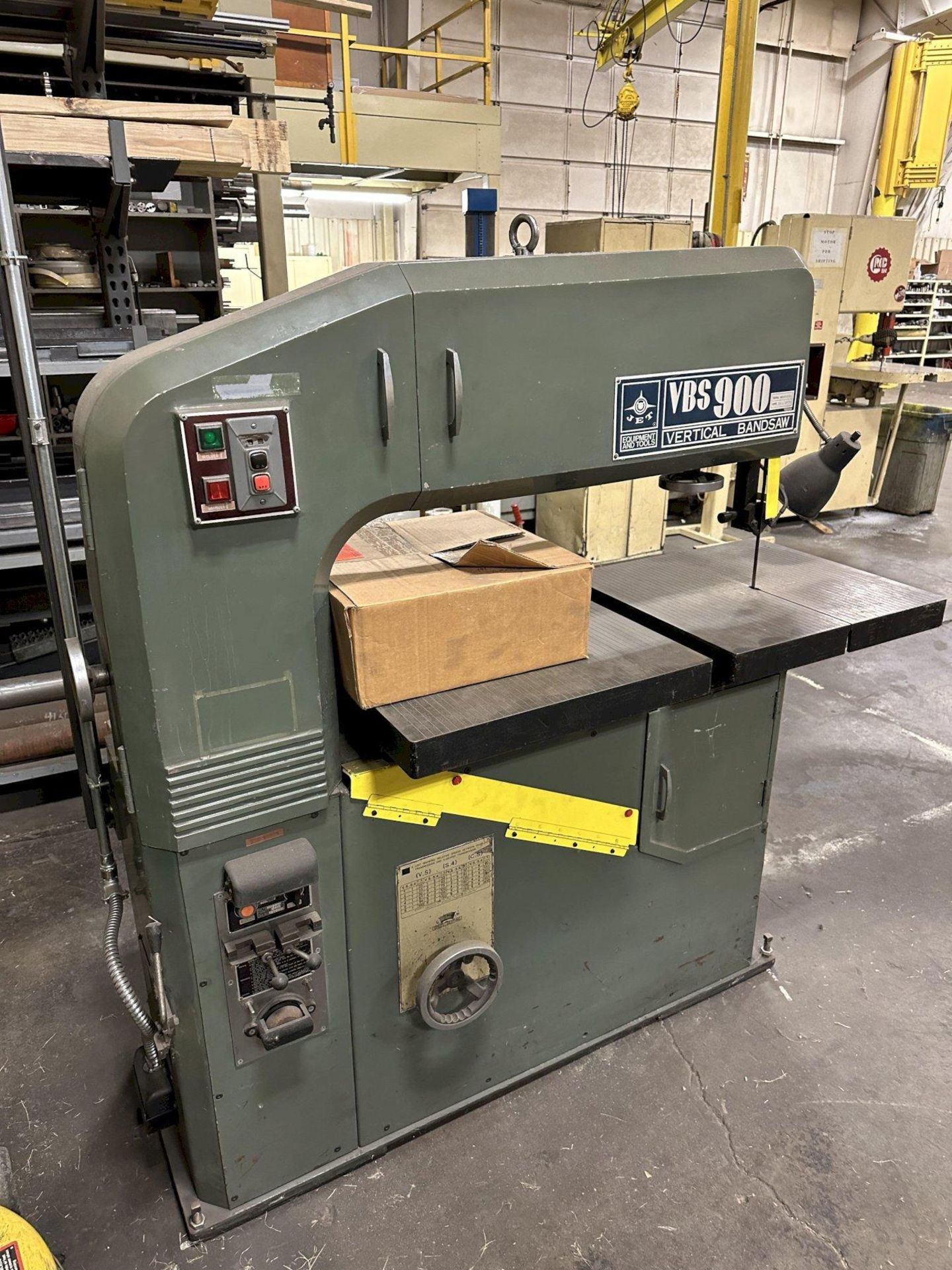 9" X 36" JET VBS-900 VERTICAL BANDSAW. - Image 2 of 9