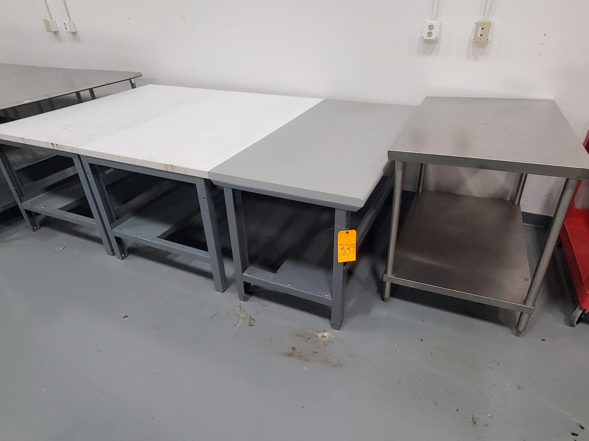 (4) Work Tables