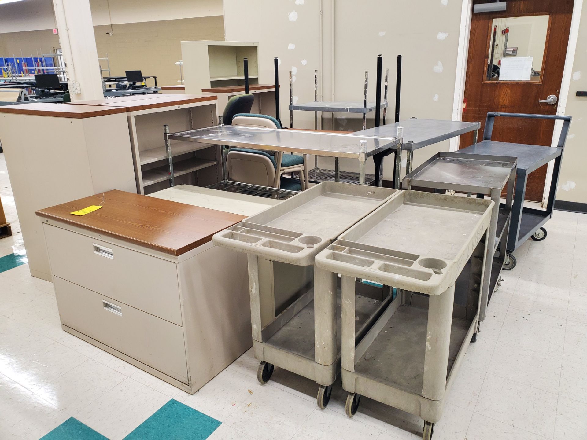 LOT: Furniture as Pictured
