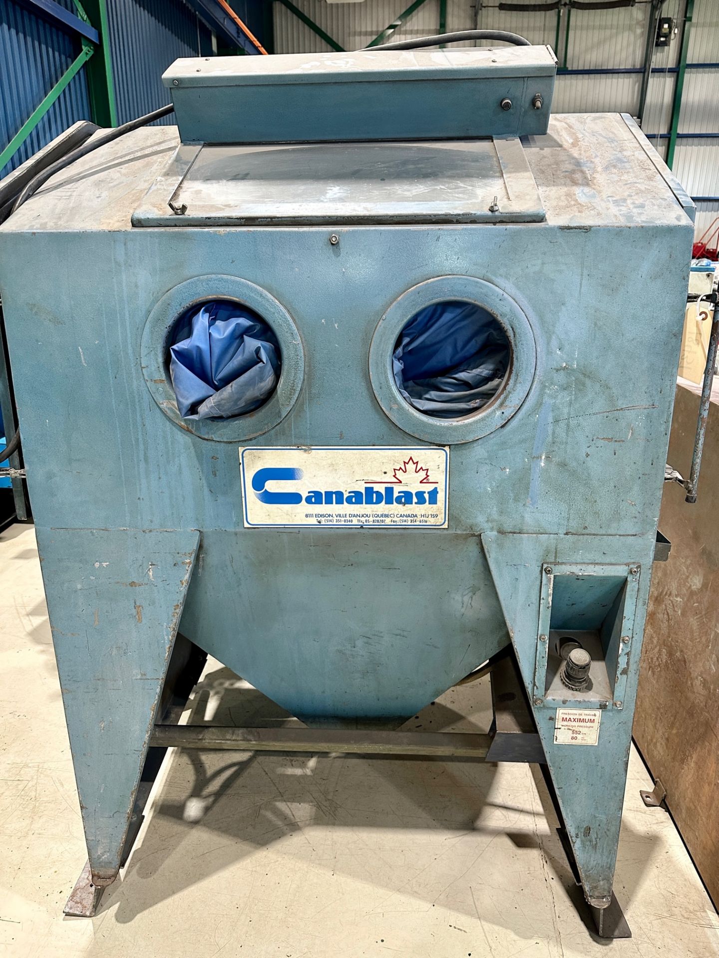 Canablast / Sandblast / Model: M-2844-S-DB / SN: MS-32B1-0037 / Cap: