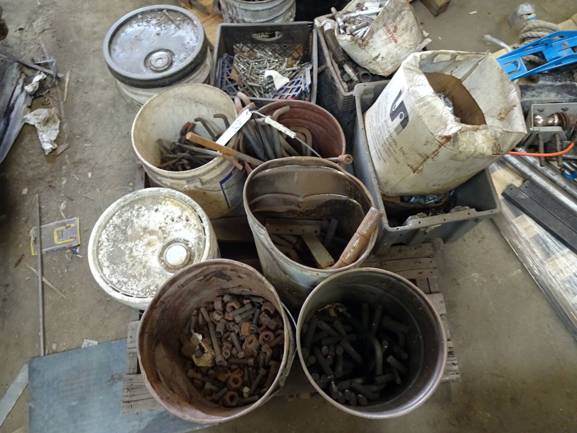 LOT: Assorted Hardware on (1) Pallet - Image 2 of 2