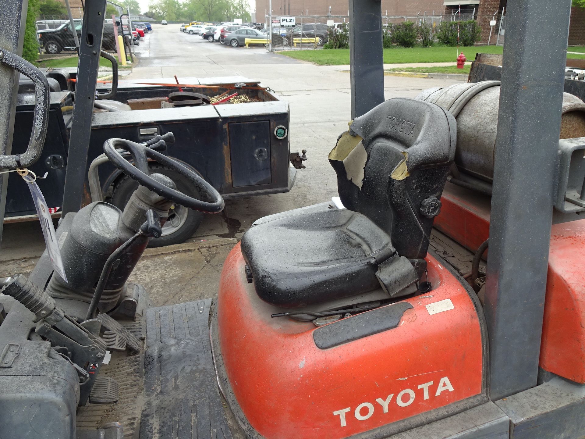 Toyota 8000 lb. Model 52-6FGCU35 LP Forklift Truck, S/N 60366, 2-Stage Mast, Side Shift - Image 8 of 8