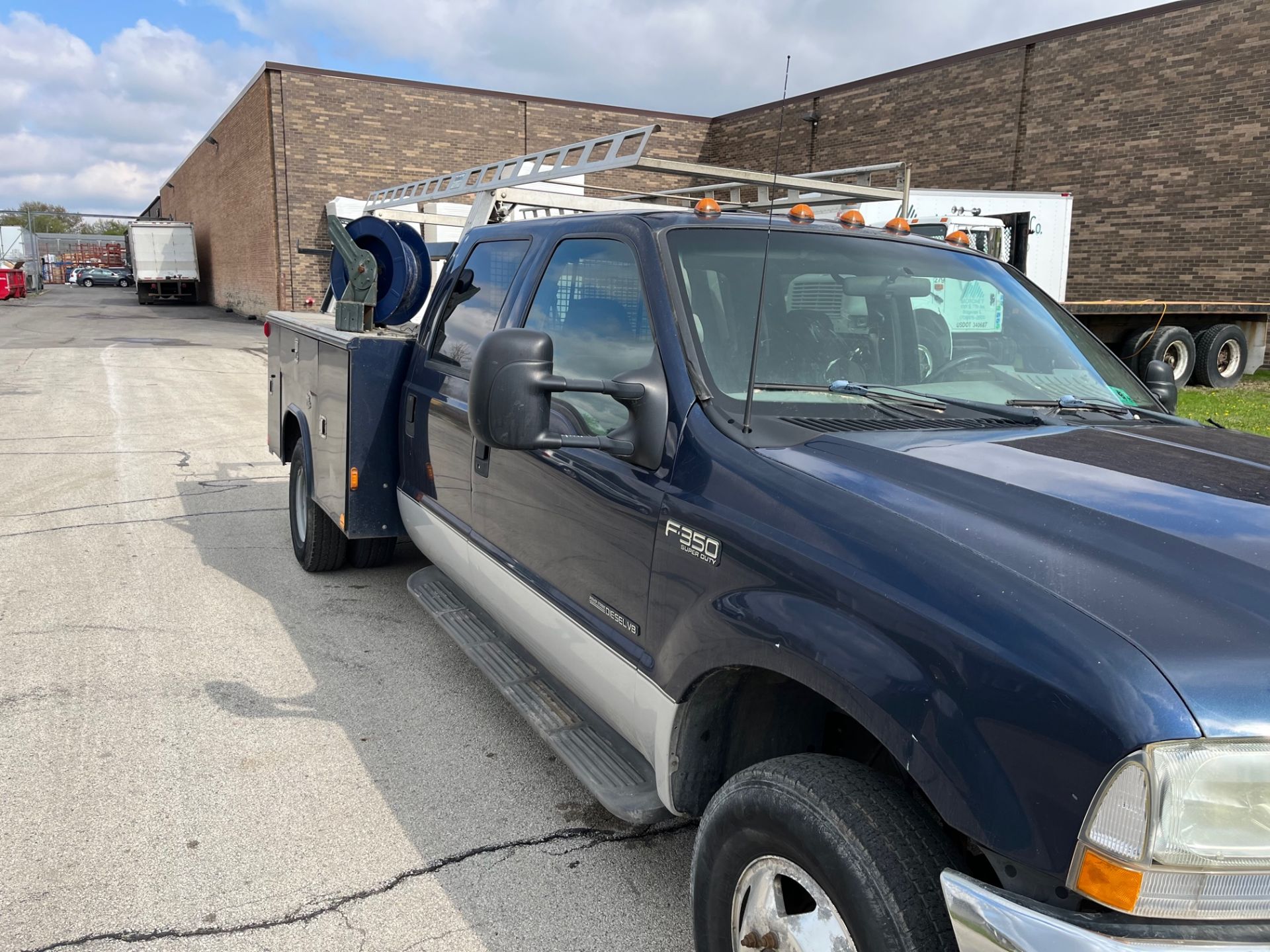 2002 Ford F-350 Service Truck, VIN NO. 1FTWW33F82EC59870, 7.3 Liter Power Stroke Diesel Engine, - Image 2 of 4