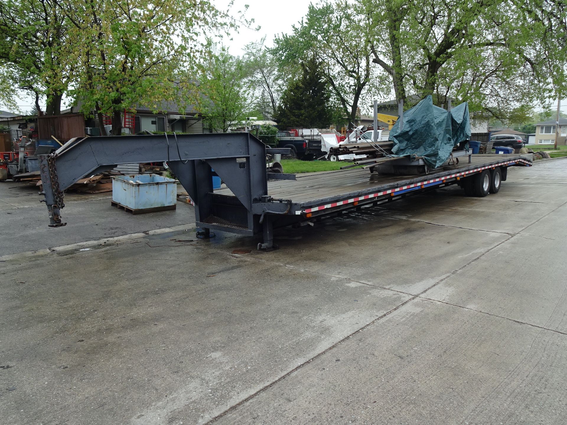 2003 QWS 20,000Lb. Cap. 43 ft. (approx.) Gooseneck Trailer VIN NO. 1Z9GN432631198050, 37 ft. Deck, 6 - Image 2 of 5