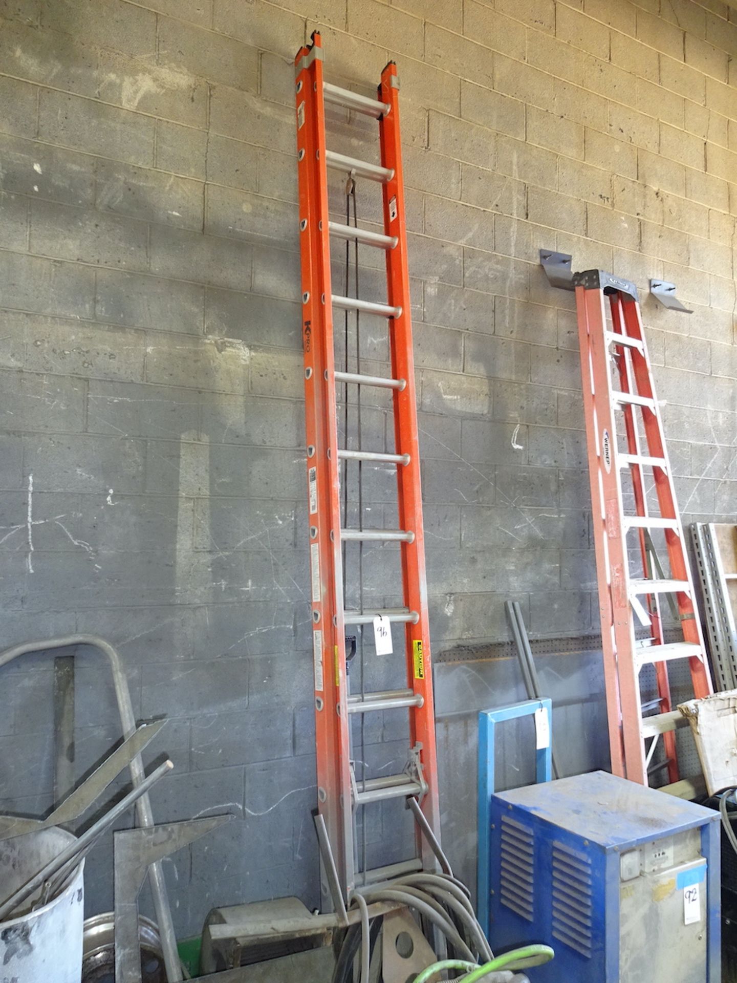 Keller 24 ft. Fiberglass Extension Ladder