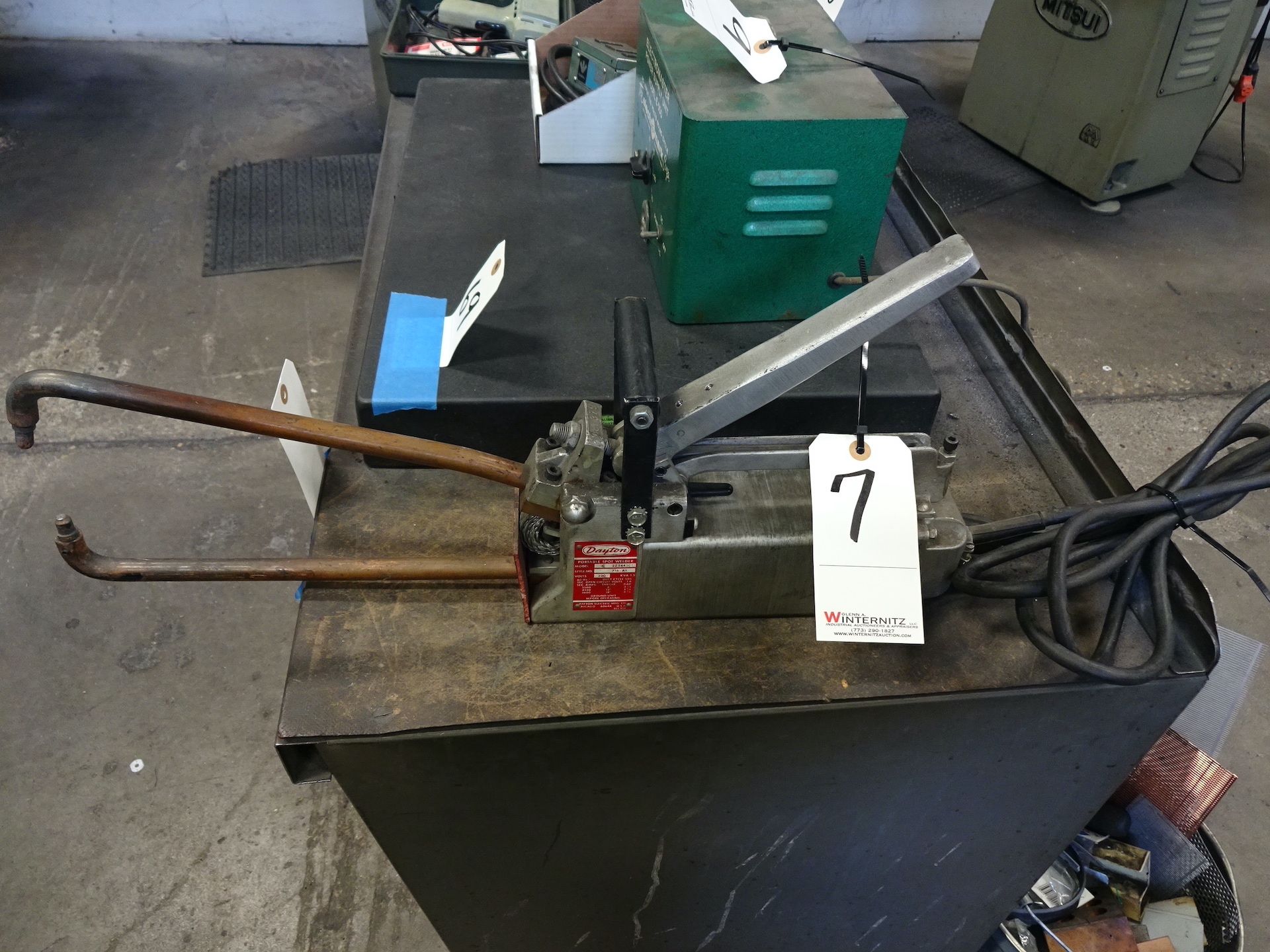 Dayton Model 2Z544MS Portable Spot Welder