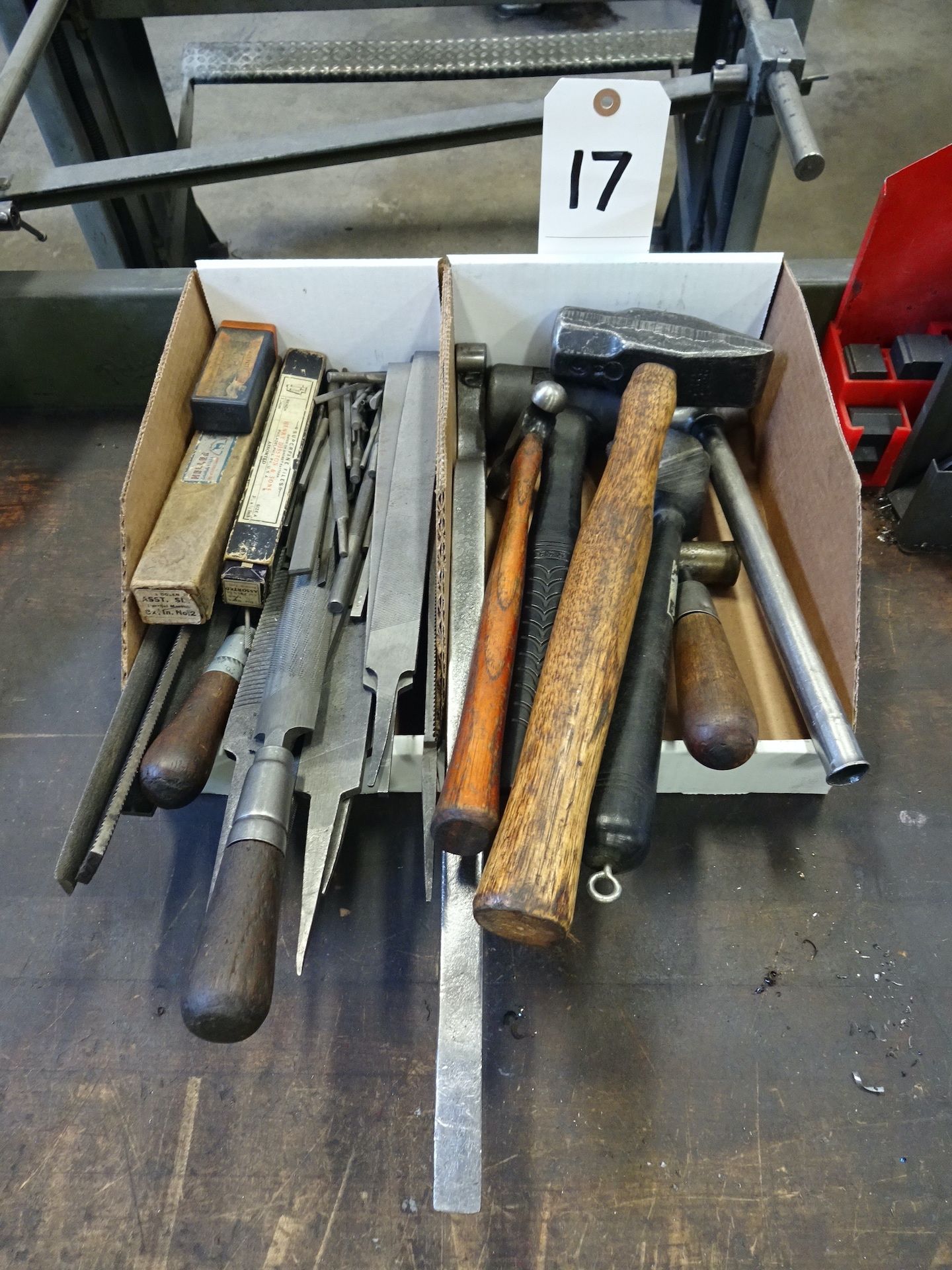 LOT: Hammers & Files