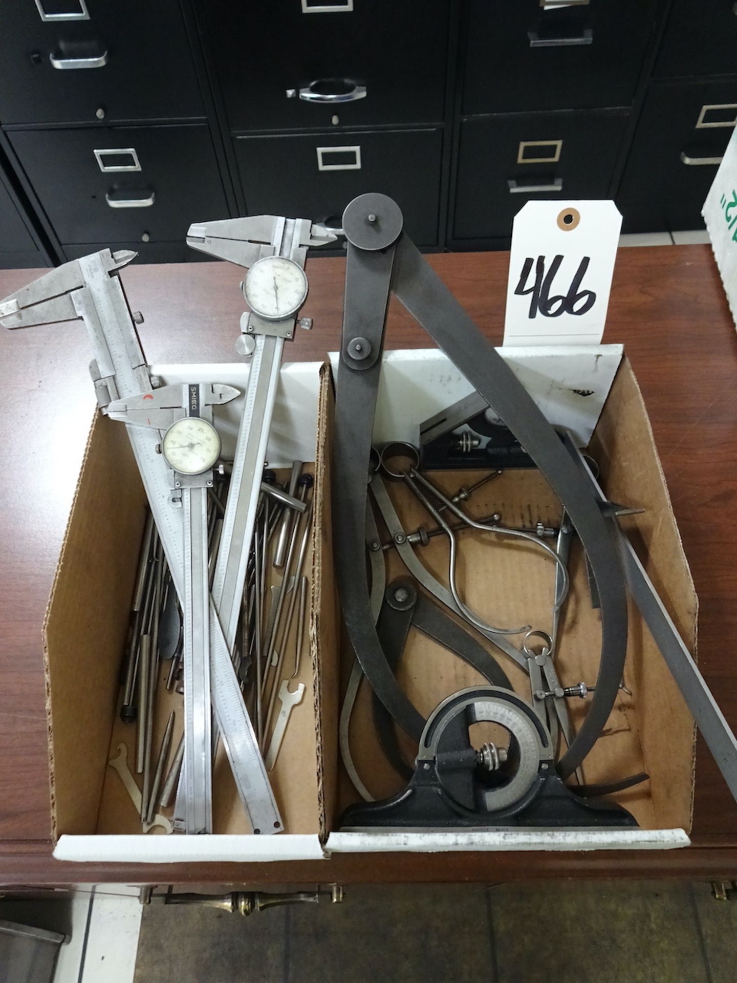 LOT: Assorted Inspection Equipment