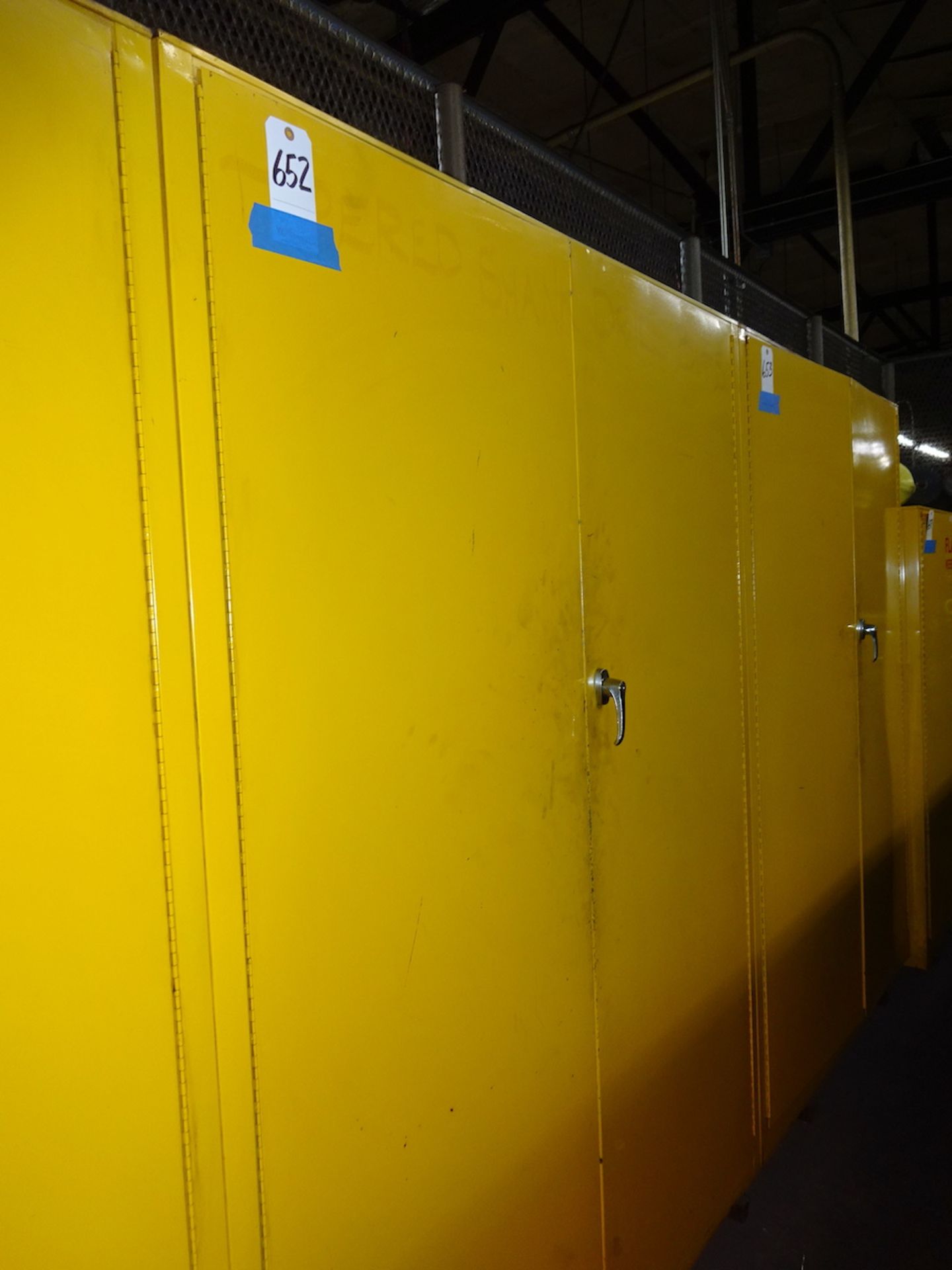 2-Door Heavy Duty Storage Cabinet