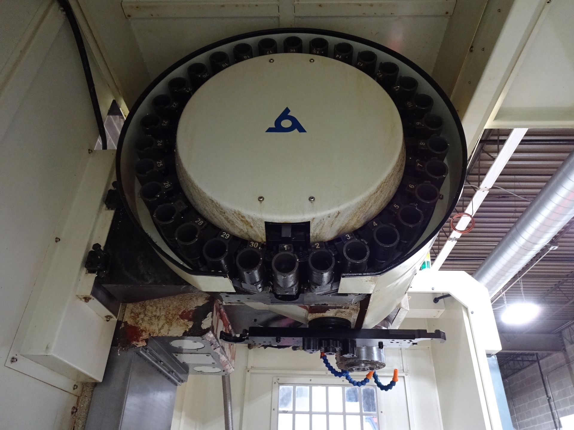 2013 KITAMURA MODEL MYCENTER 4XD CNC VERTICAL MACHINING CENTER, S/N 31077 (M16), 50 IN. X 25 IN. T- - Image 7 of 14