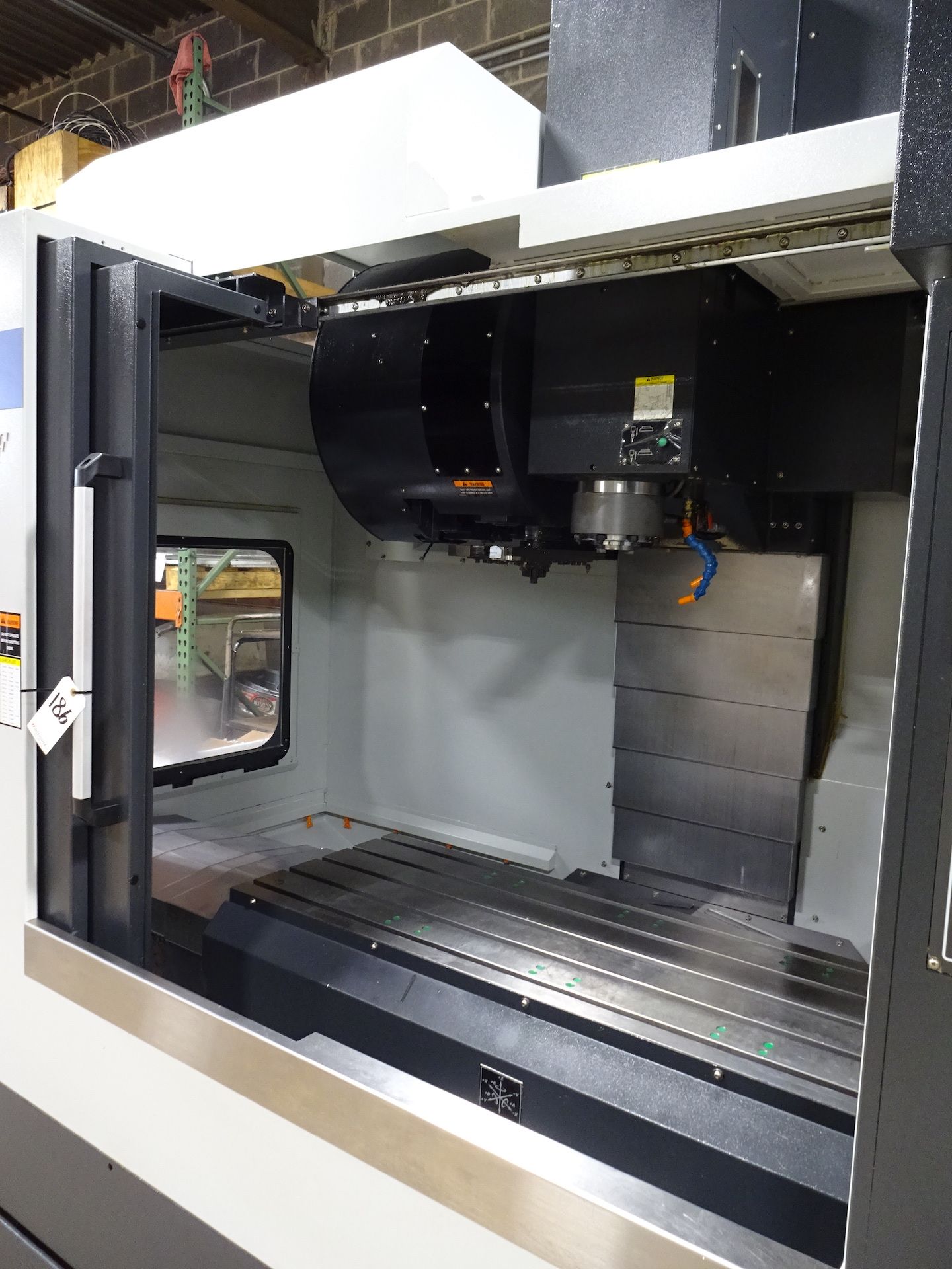 2019 LEADWELL MODEL V-52AF CNC VERTICAL MACHINING CENTER, S/N L2TAH0062 (M17), 56 IN. X 20 IN. T- - Image 5 of 15