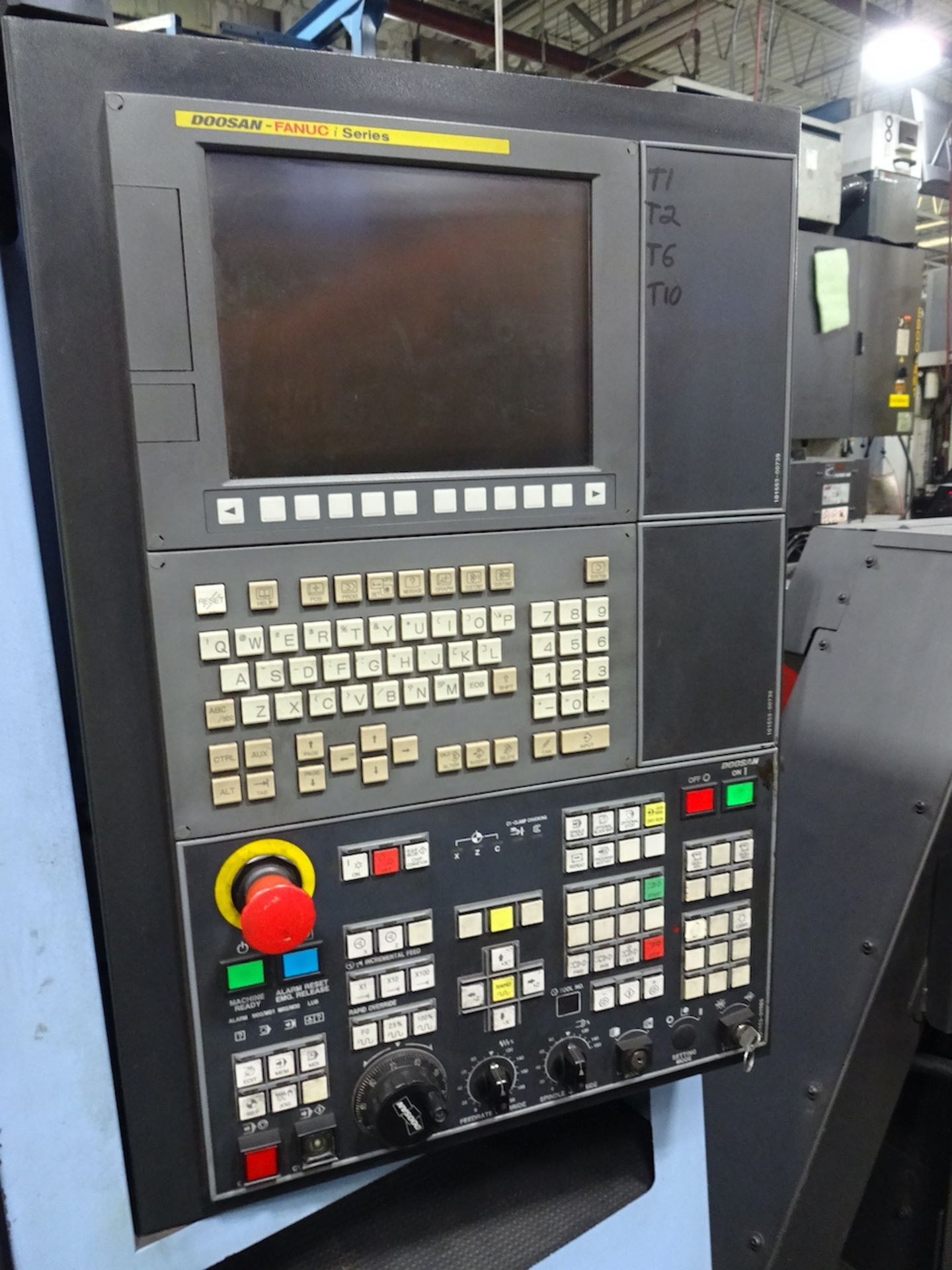 DOOSAN MODEL LYNX 220A CNC LATHE (2014) S/N ML0013006004, SWING OVER BED: 20.1", SWING OVER - Image 4 of 13