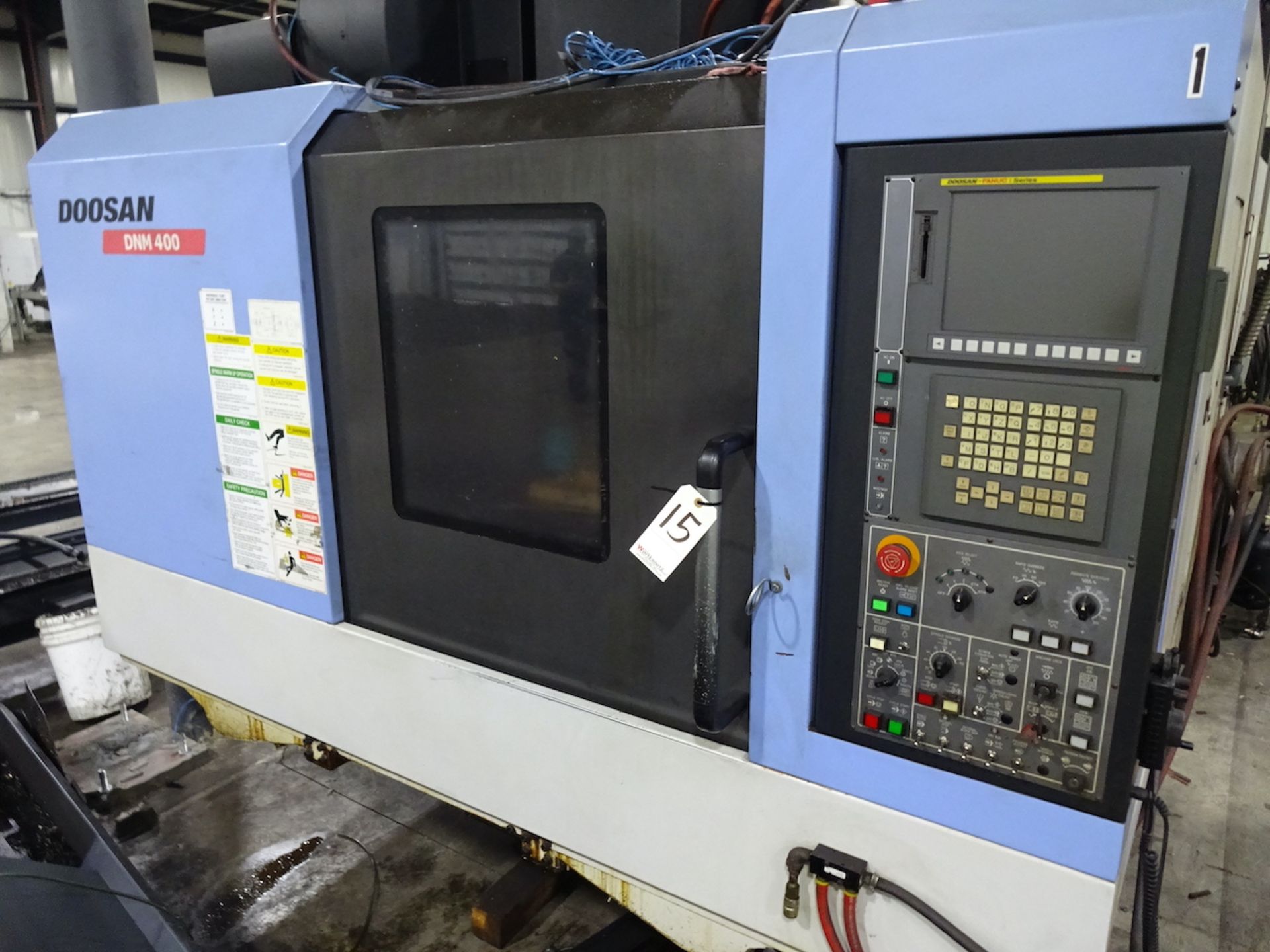 DOOSAN DNM400 VERTICAL MACHINING CENTER (2013) S/N MV0009000924, TABLE 36.2" X 17.1", TABLE LOAD