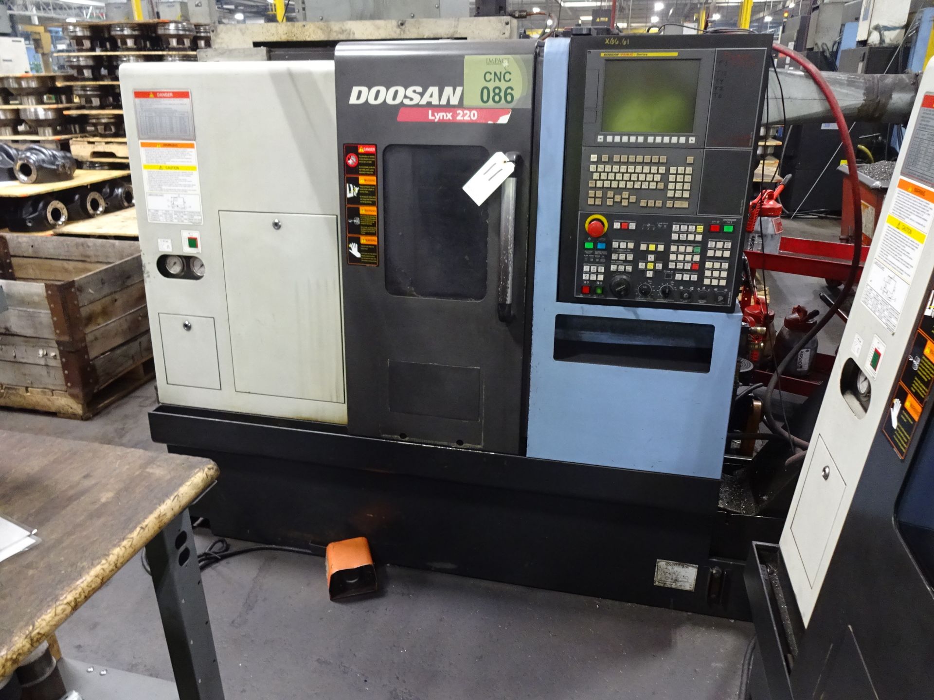 DOOSAN MODEL LYNX 220C CNC LATHE (2014) S/N ML0013006003, FANUC SERIES I CNC, TOOL PRESETTER, 3