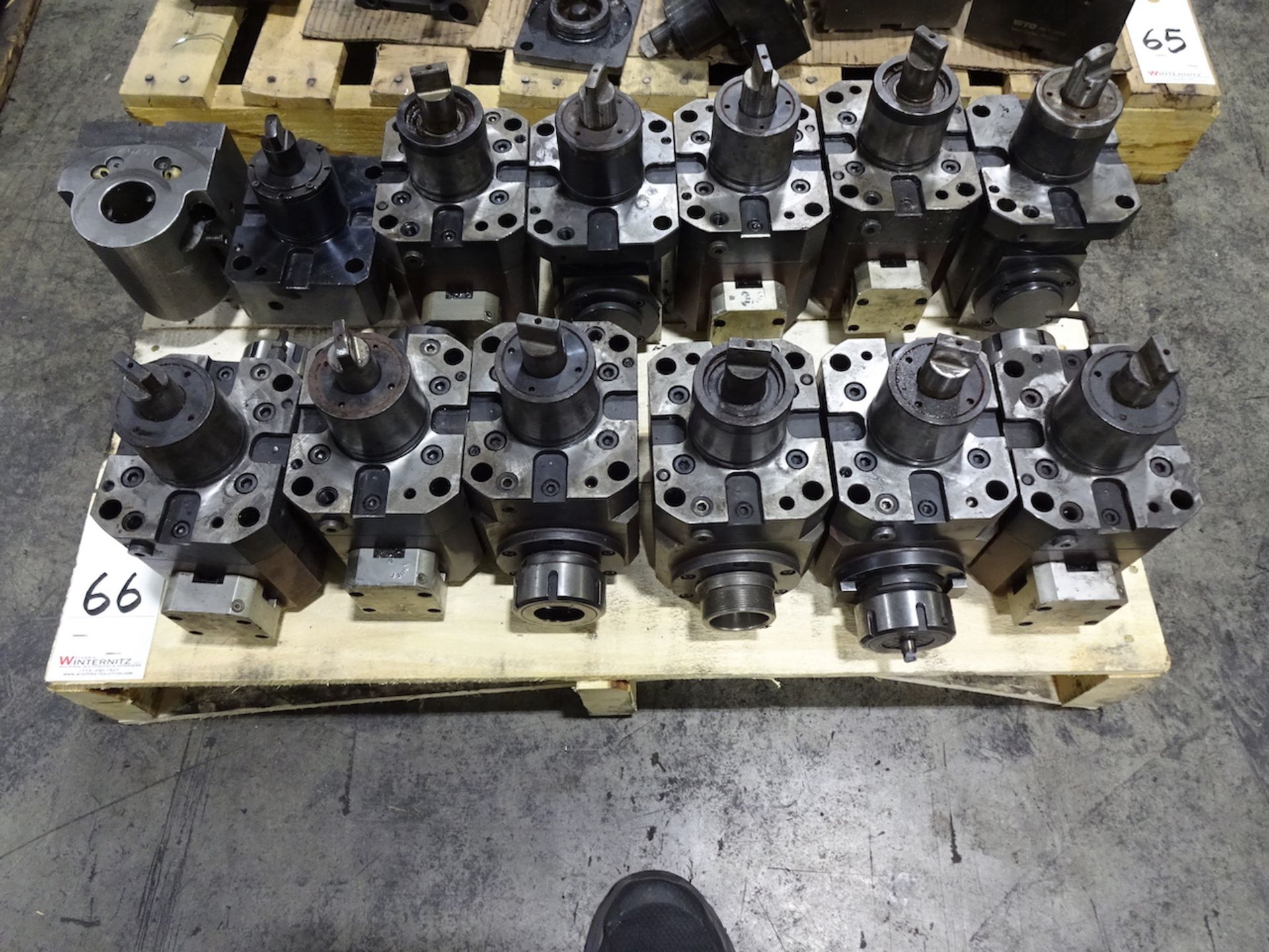 ASSORTED TOOLING ON PALLET A MORI SEIKI NL2500Y/700