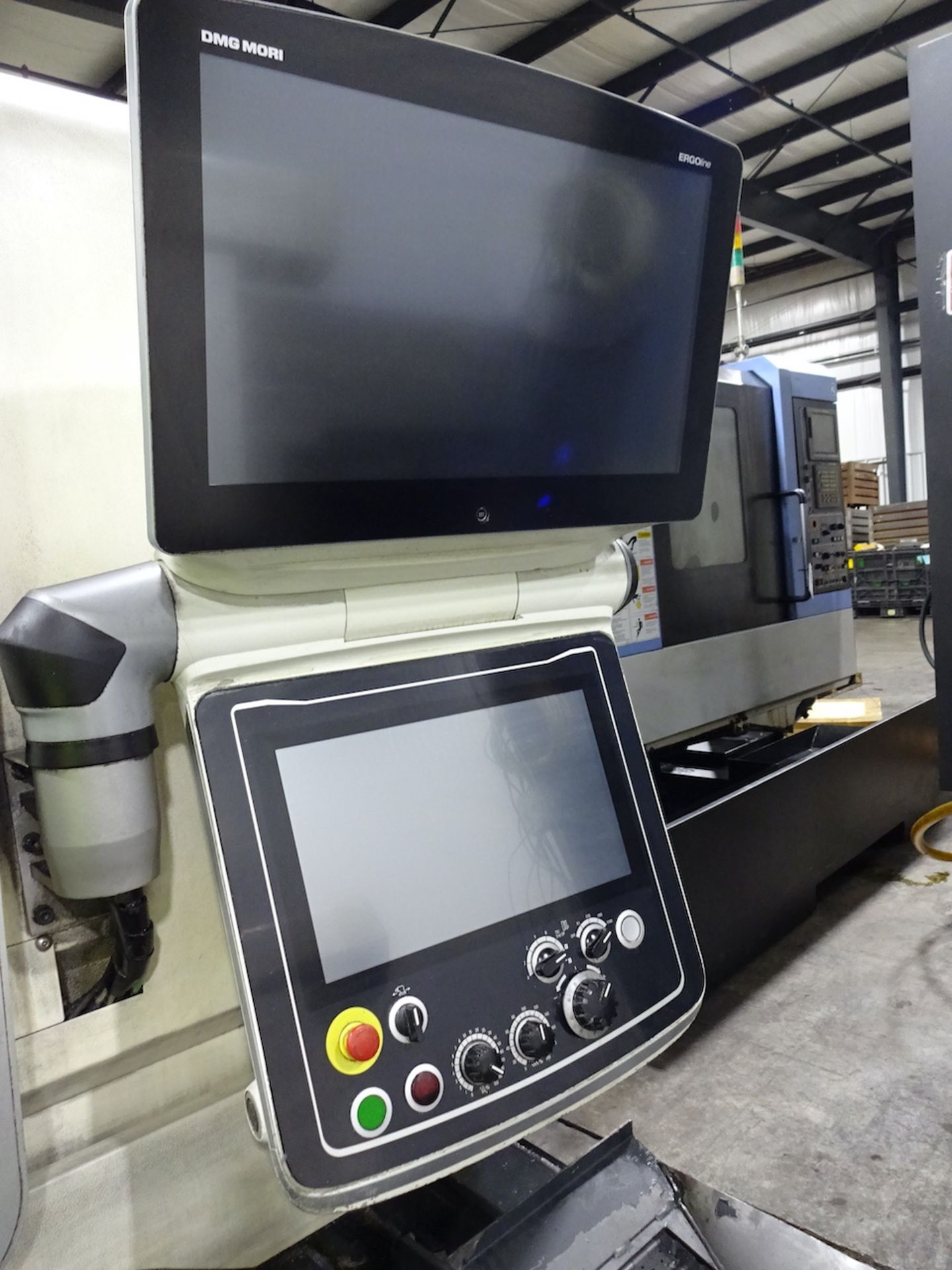 DMG MORI NLX2500T/700 CNC LATHE (2018) S/N NL258180809, MAX. SWING: 36.2 MAX. TURNING DIAMETER: - Image 10 of 11