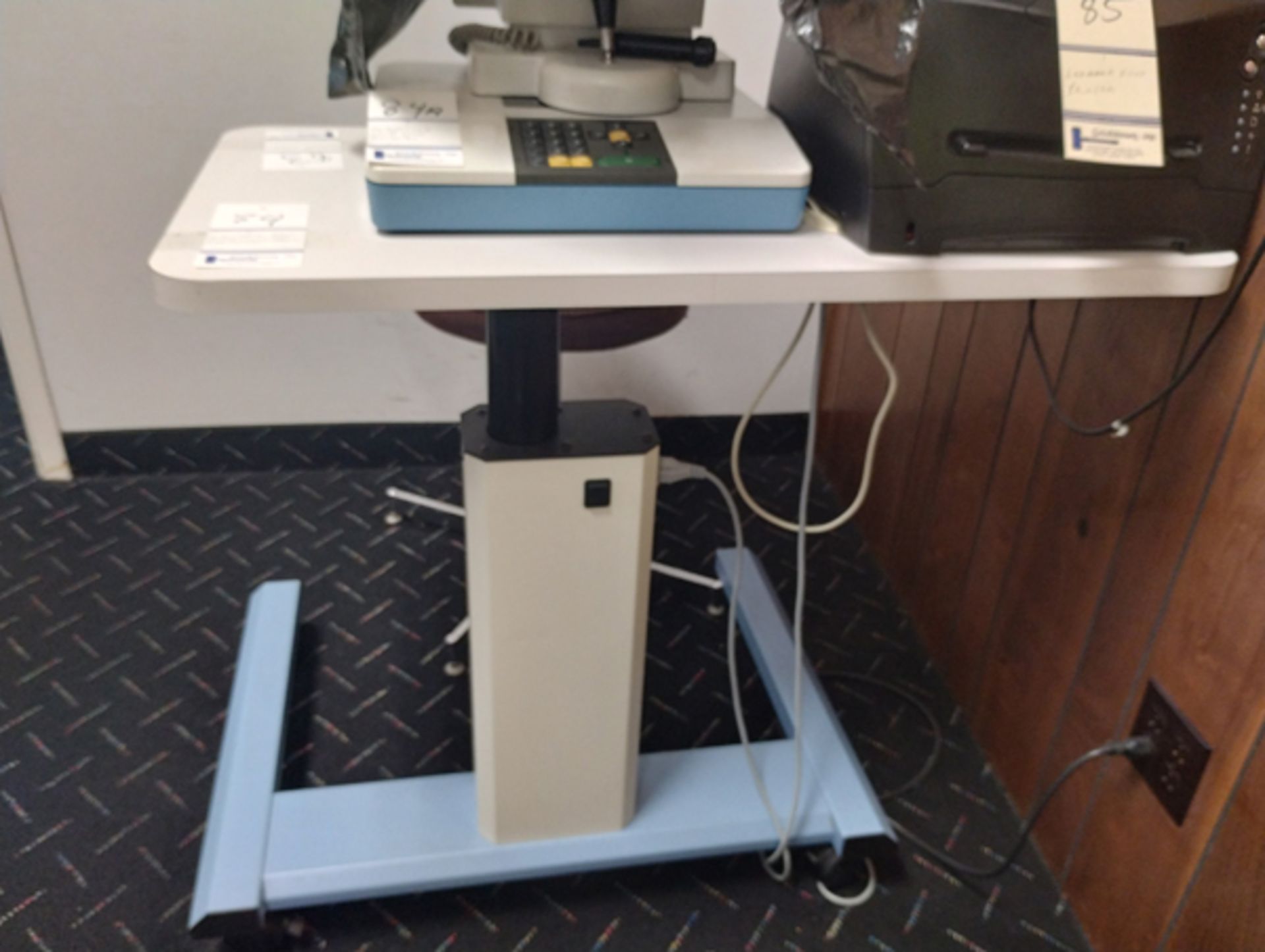 ELECTRIC HYDRAULIC INSTRUMENT TABLE