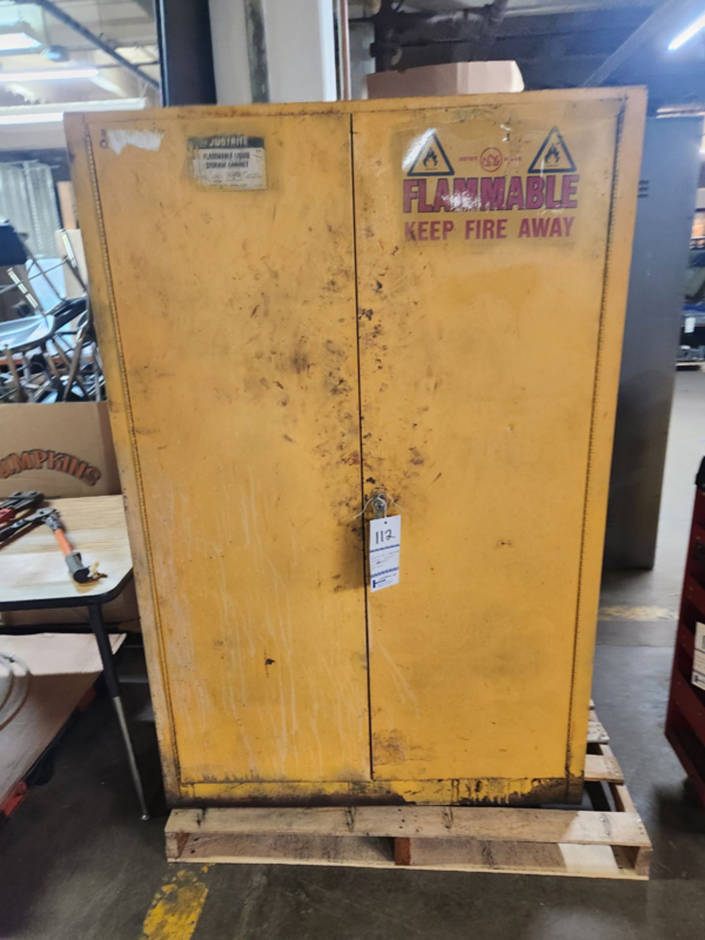 JUSTRITE FLAMMABLE STORAGE CABINET NO. 25450 , RM-8361 - Image 2 of 3