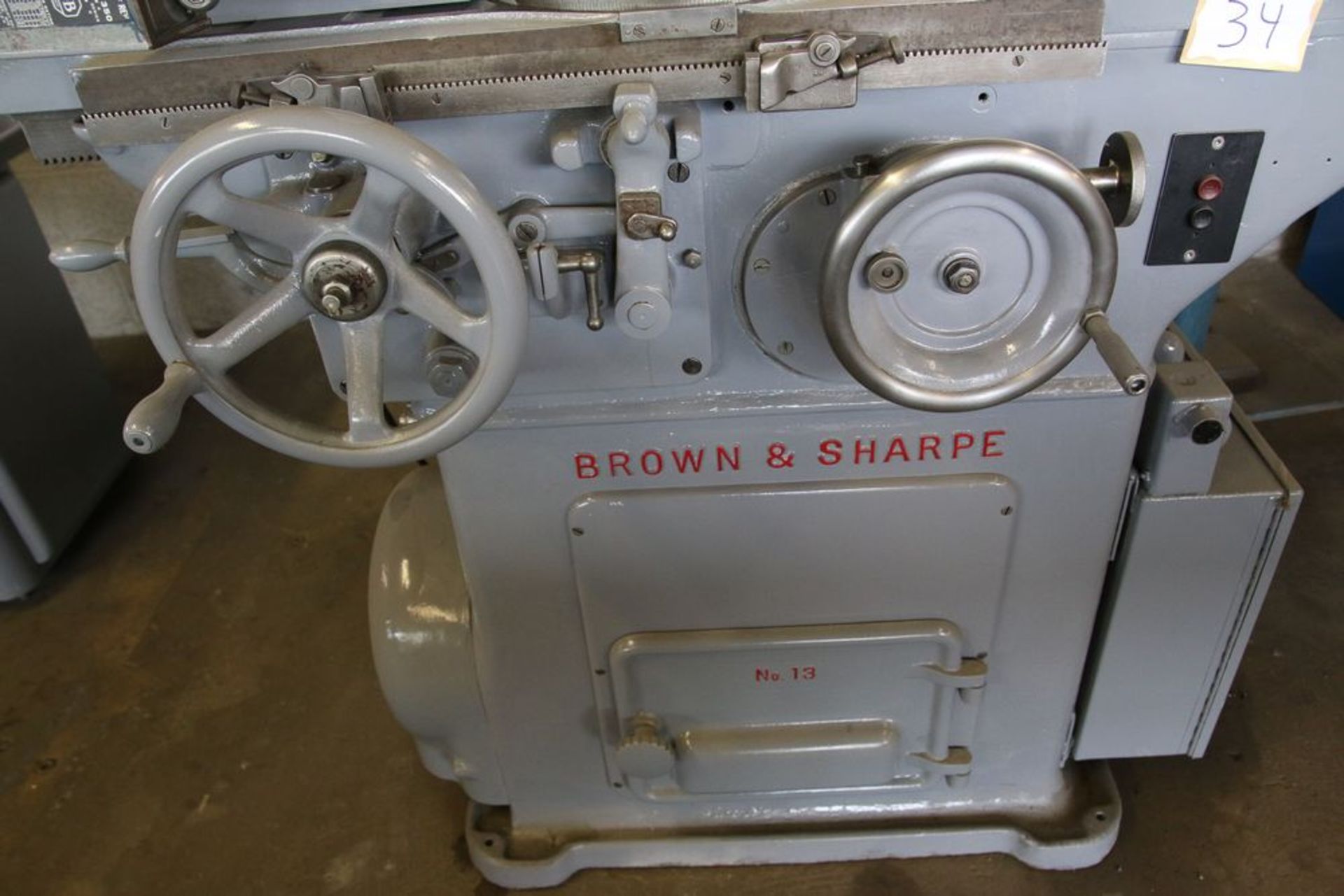 Brown & Sharpe No. 13 Universal Tool and Cutter Grinder - Image 4 of 5