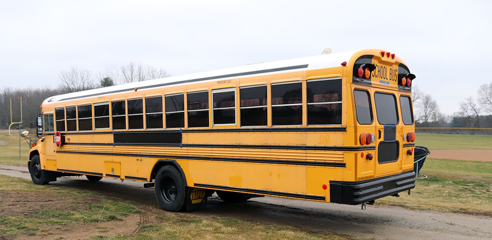 2010 Bluebird School Bus with Cummins Engine, 142k miles, VIN 1BAKJCPAOBF278655 - Image 5 of 16