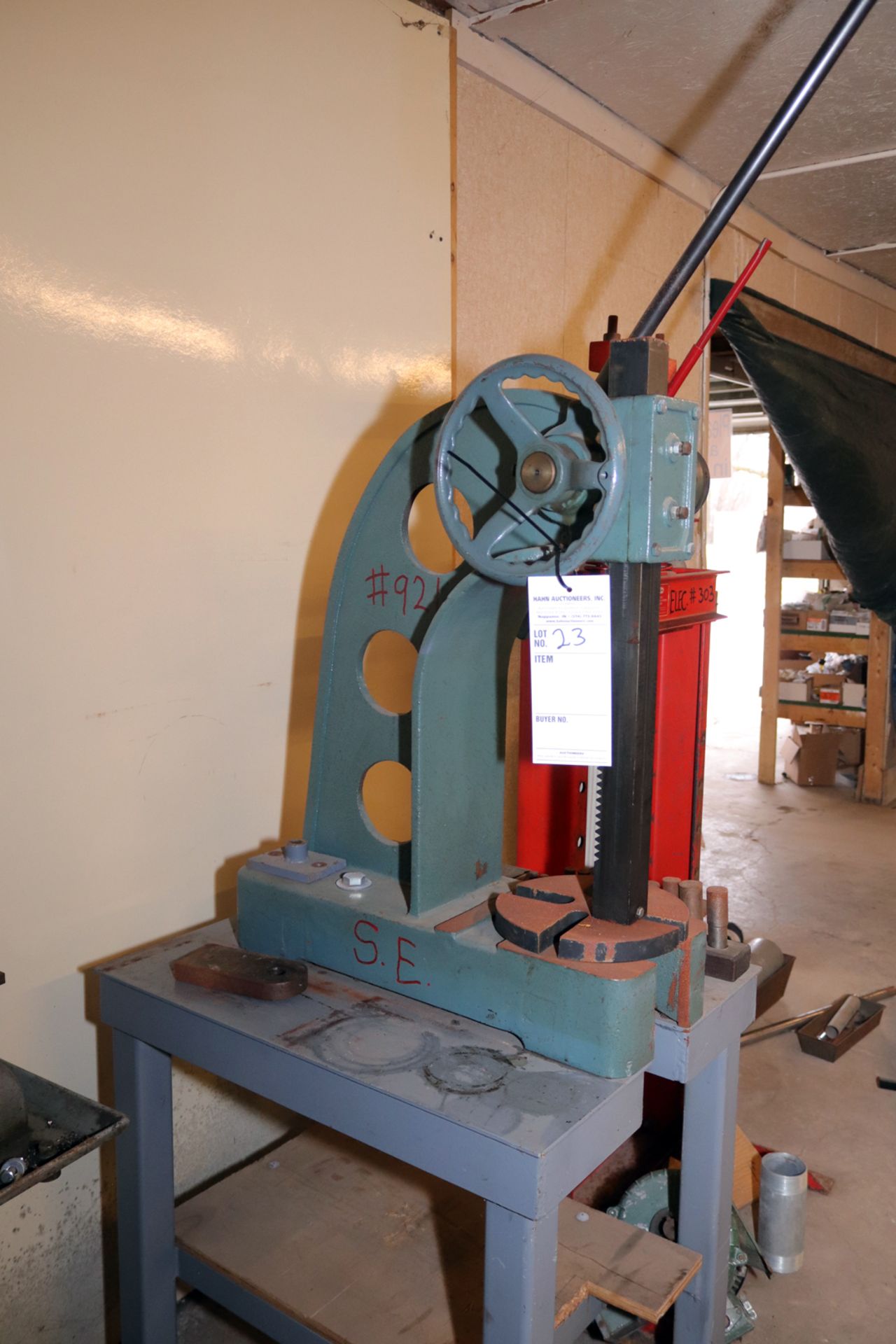 #5 17" HEAVY DUTY ARBOR PRESS - Image 3 of 5