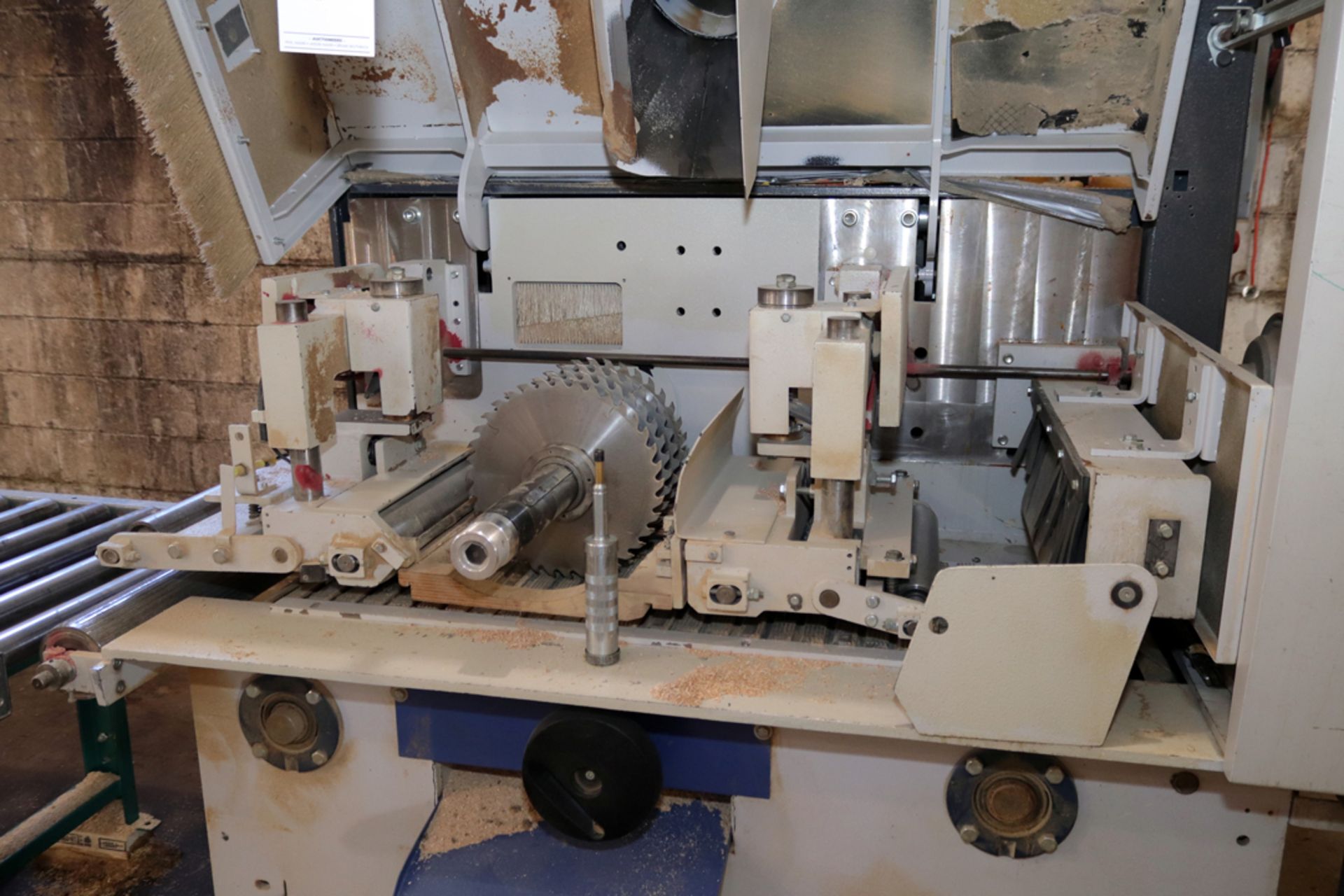 RAIMANN WEINIG GROUP MODEL KM310M INLINE RIP SAW W/ INFRARED AND ROLLING TAIL STOCK - Image 8 of 8