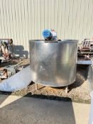 600 Gallon S/S Mix Tank with Vertical Agitation - Rigging Fees: $150