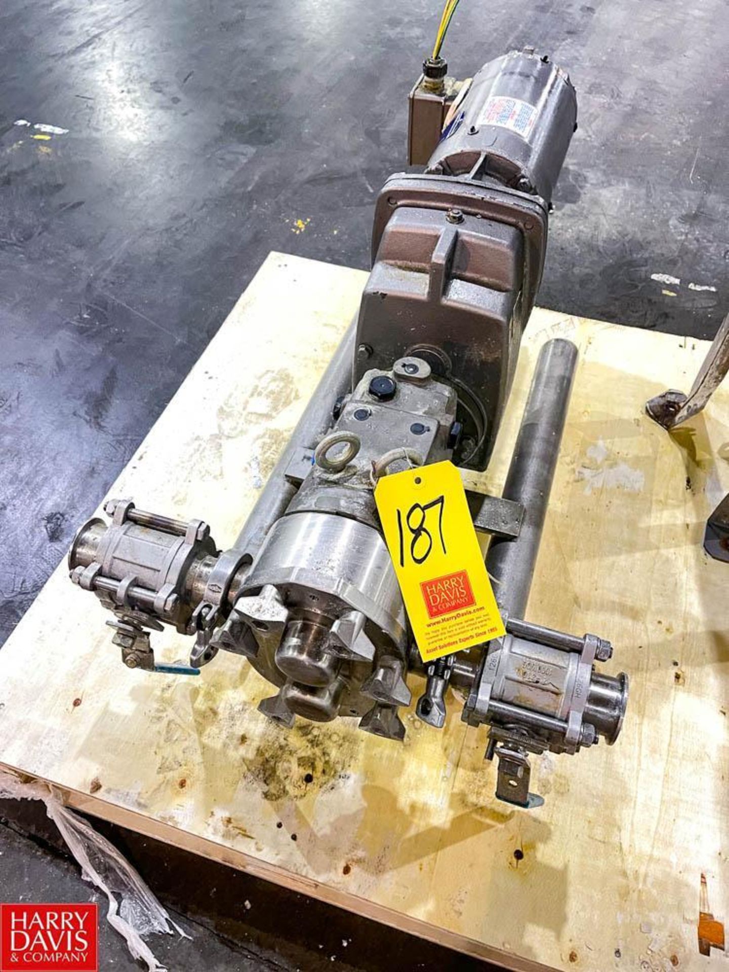 2014 SPX Waukesha Cherry-Burrell Positive Displacement Pump, Model: 040-01, S/N: 1000002914747