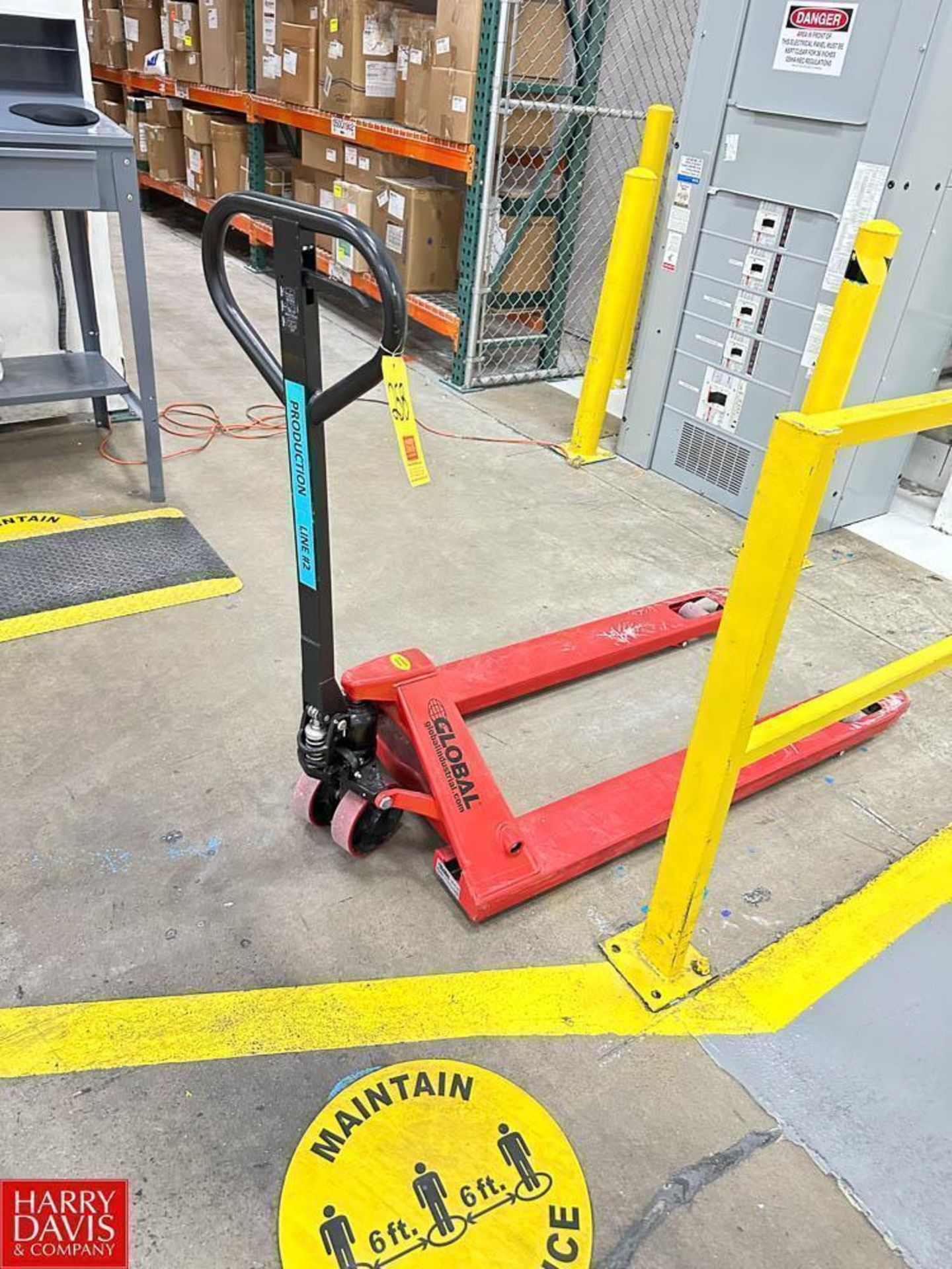 Global Hydraulic Pallet Jack - Rigging Fee: $20 - Image 2 of 2