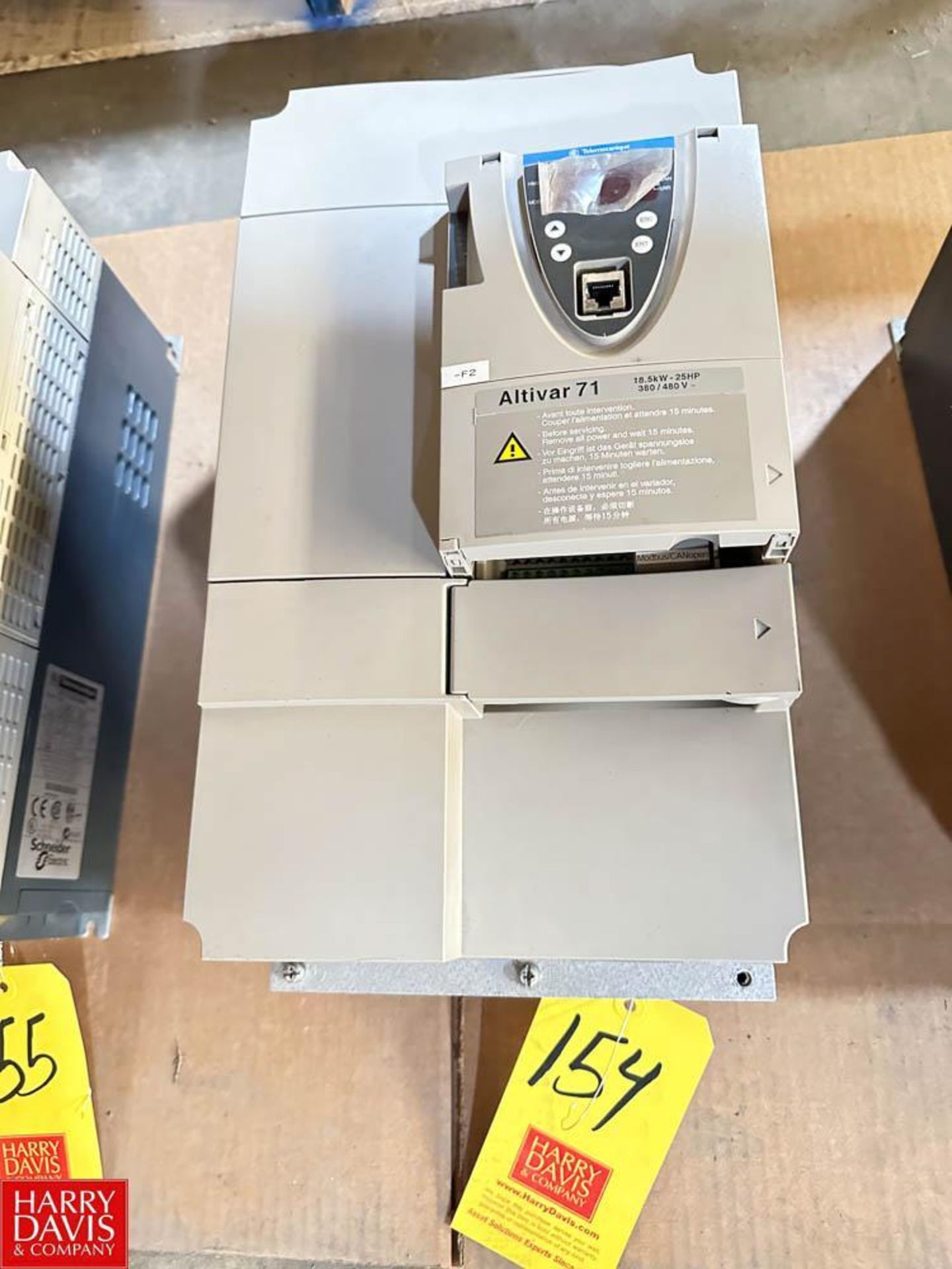 Telemecanique Altivar 71 18.5 KW, 25 HP Variable-Frequency Drive