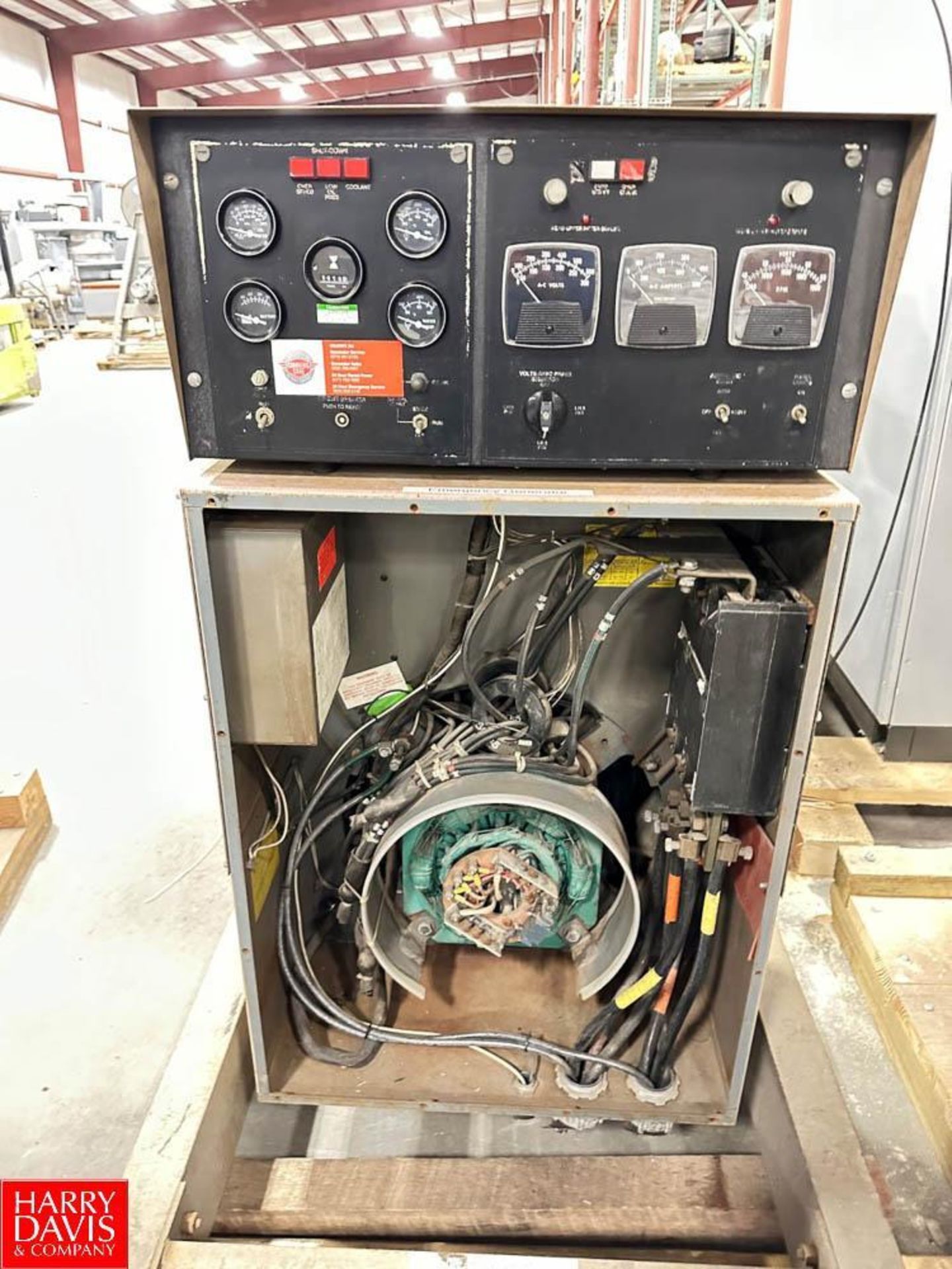 Cummins 215 KW, 269 kVA, 480/277 Volt 3-Phase Emergency Generator with Big Cam Diesel - Image 3 of 5