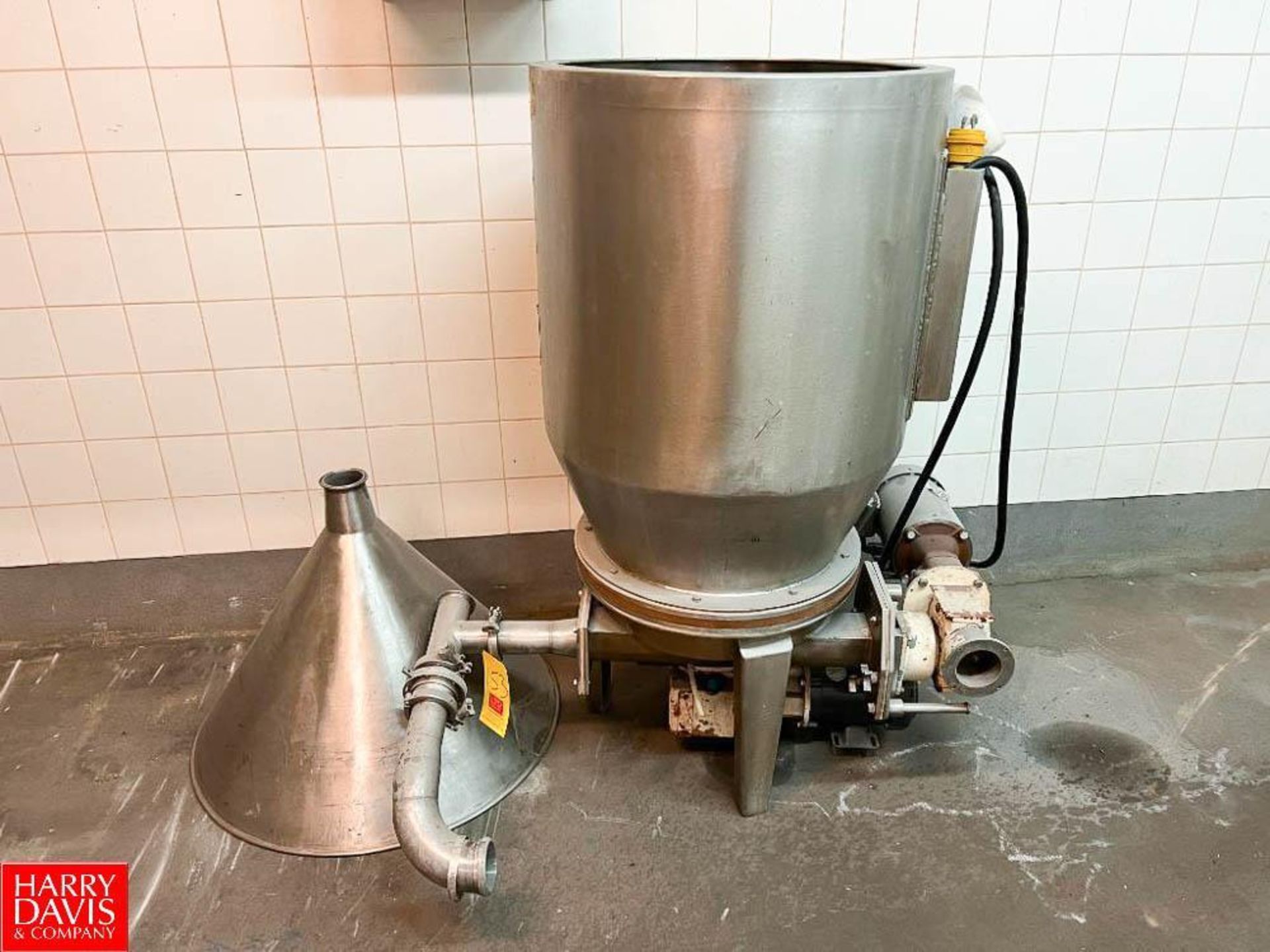 S/S Blender with (2) Drives (S/S Funnel not Included) - Rigging Fee: $200