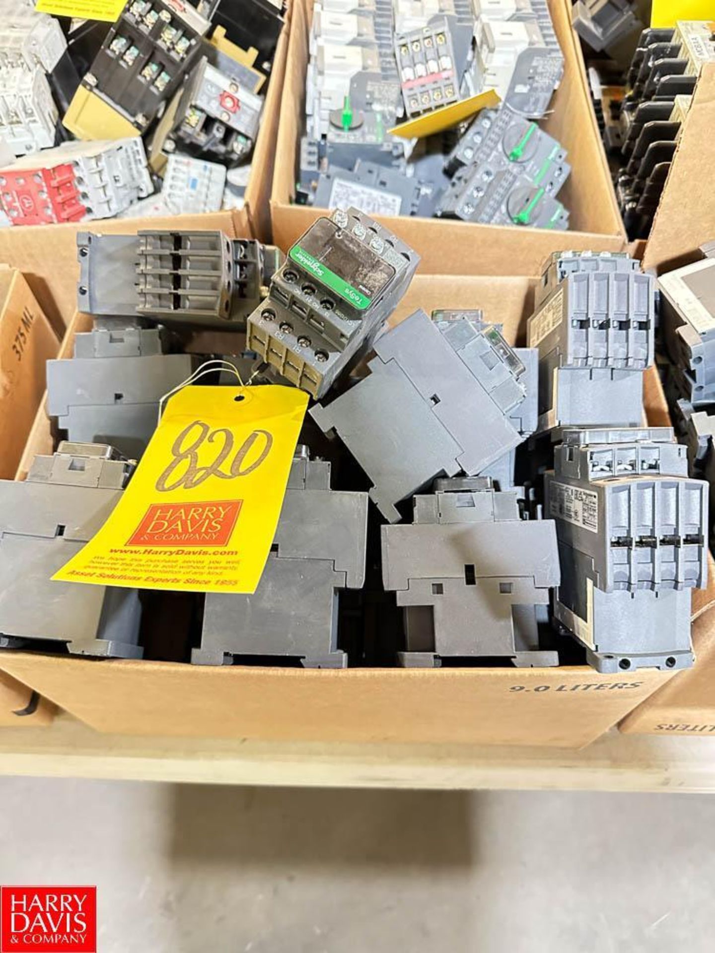 (39) Assorted Schneider Contactors