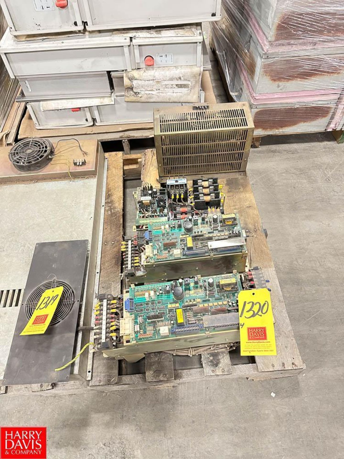 (4) Assorted FANUC Servo Controls