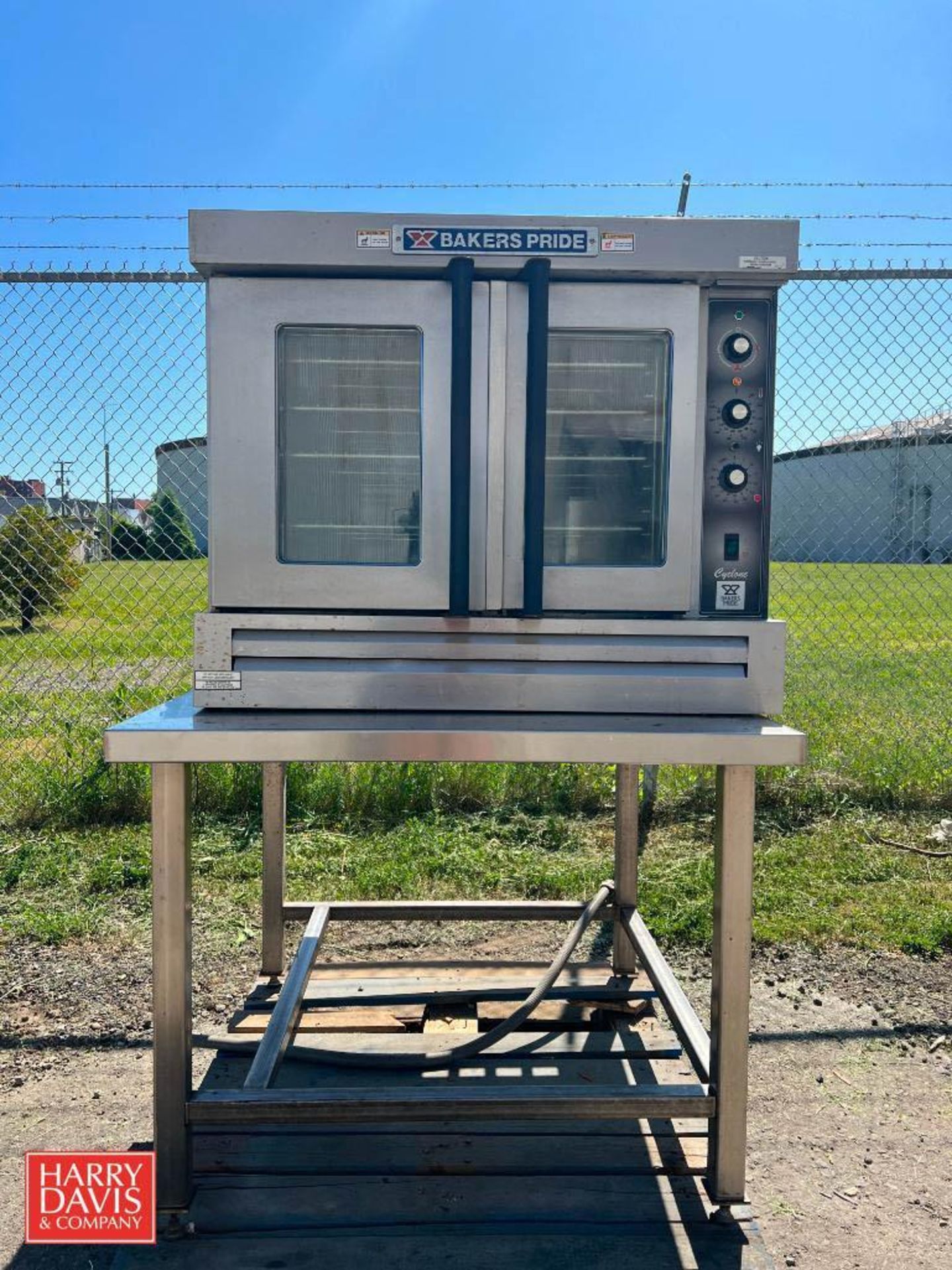 Bakers Pride S/S Cyclone 2-Door Oven, Model: 455BC0GN1, S/N: 65235-0703051 (Location: Butler, PA)