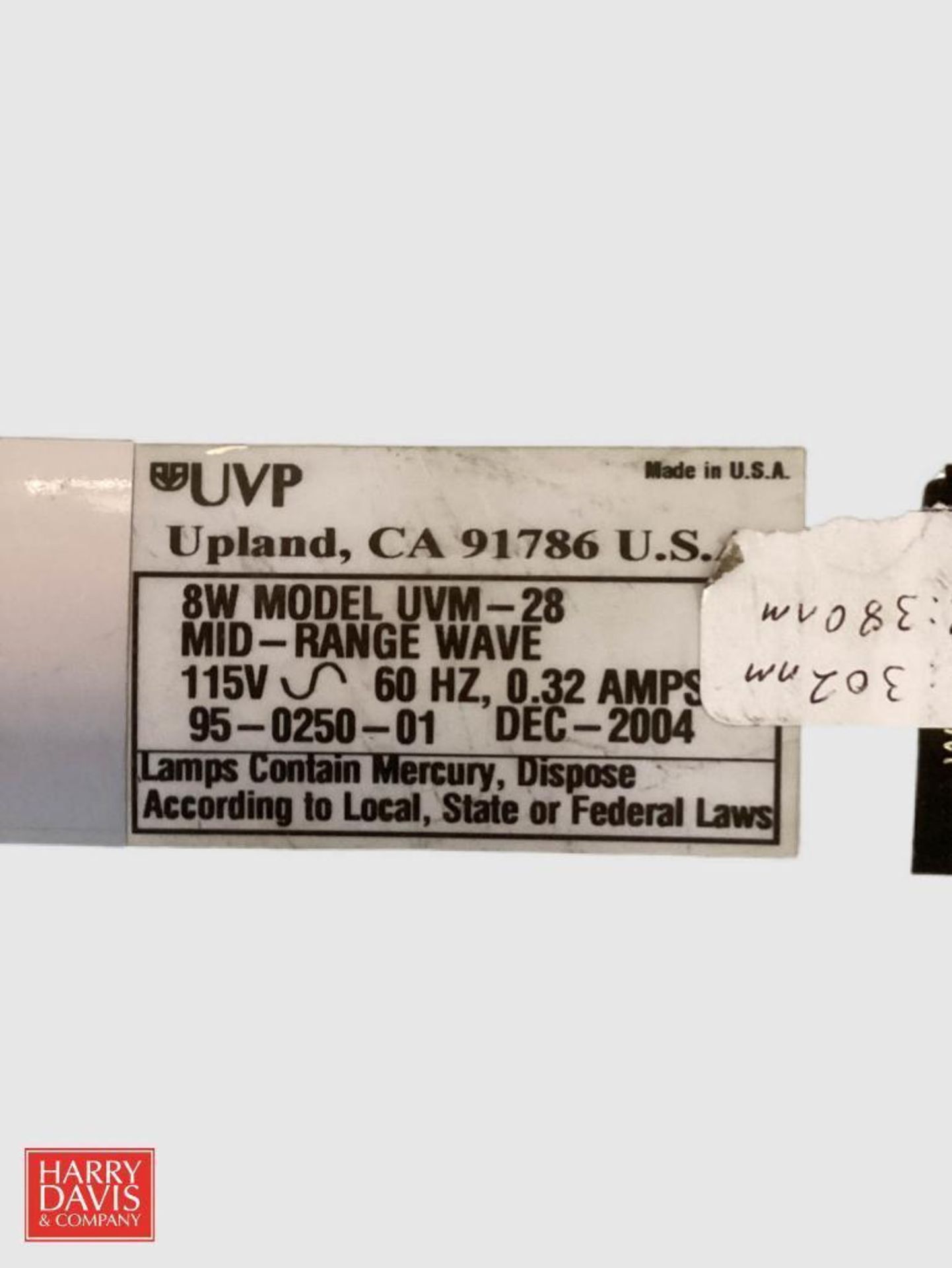 UVP UVM-28 Mid-Range Handheld UV lamp 8W - Image 3 of 3
