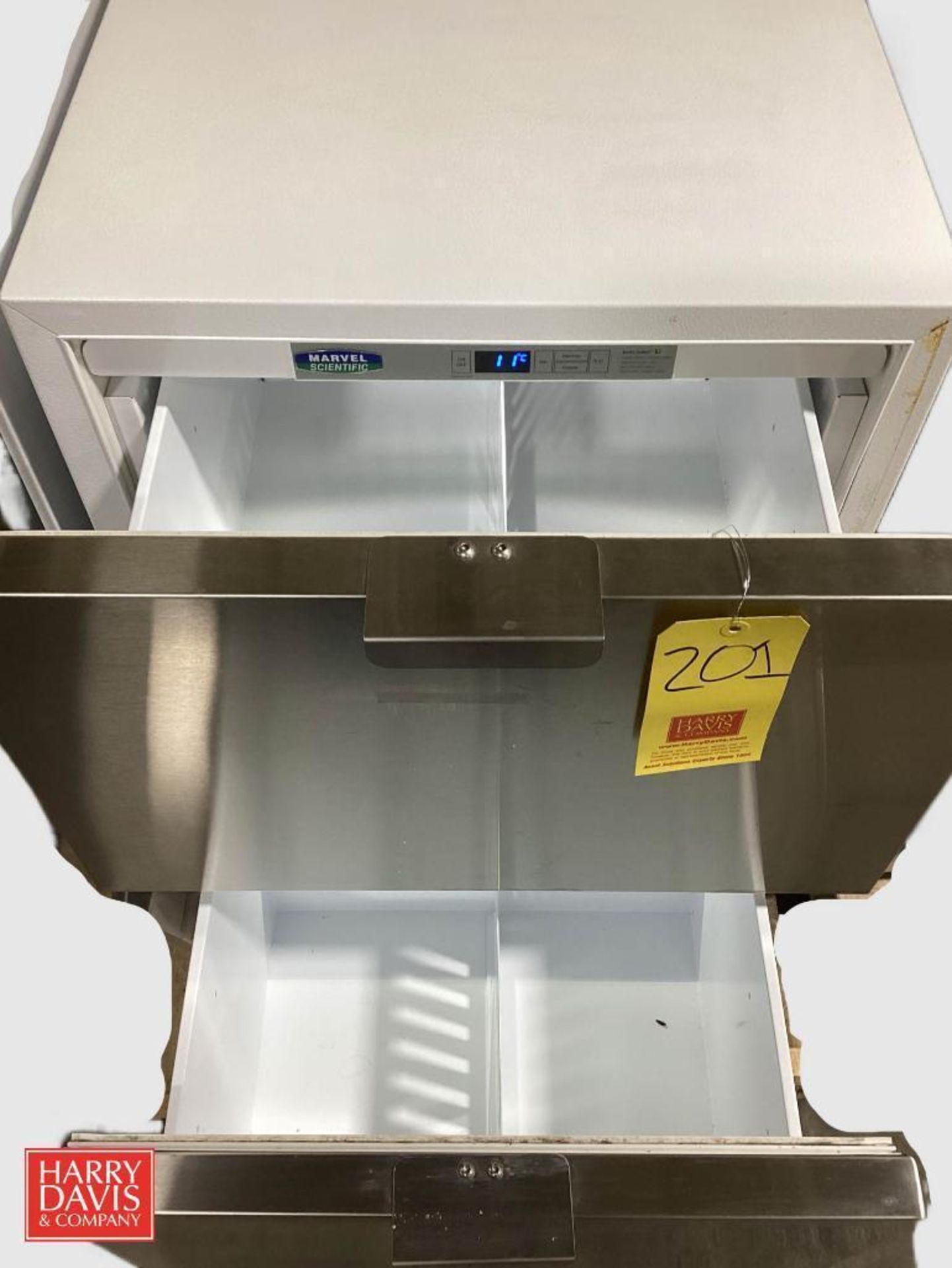Marvel Scientific 6CRDE012 24" Undercounter Refrigerator/Freezer - Image 2 of 3