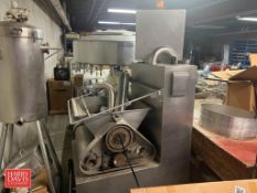 Tetra Pak Hoyer S/S Fruit Feeder, Model: FF 4000 XC, S/N: Z20013570 (Location: Springfield, MO)