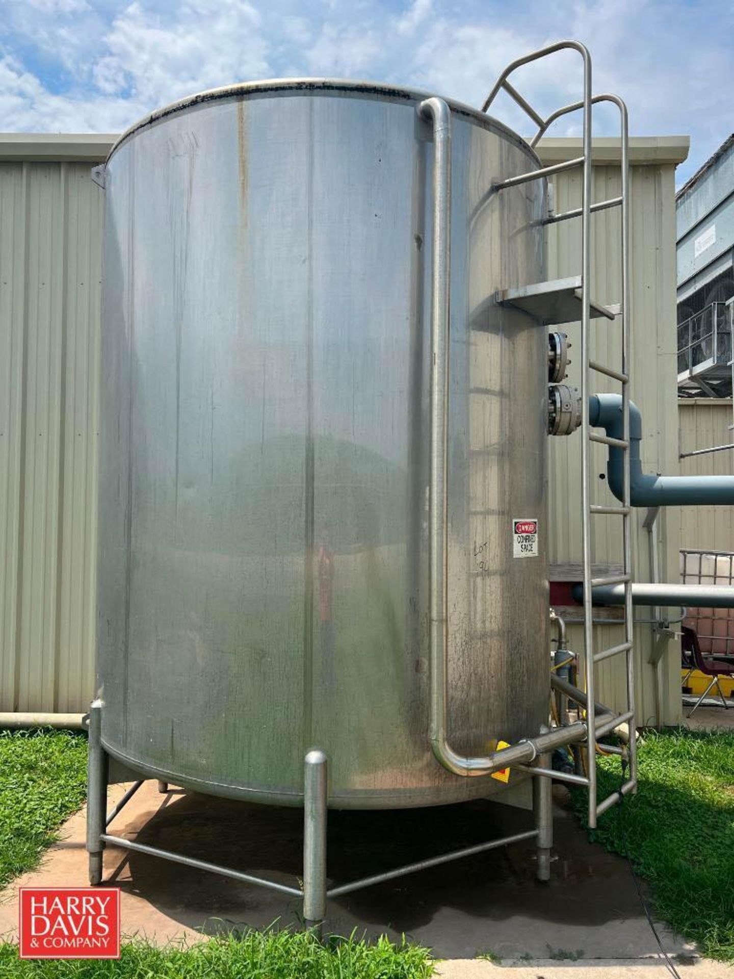 3,500 Gallon S/S Storage Tank - Rigging Fee: $4,000 - Image 2 of 2