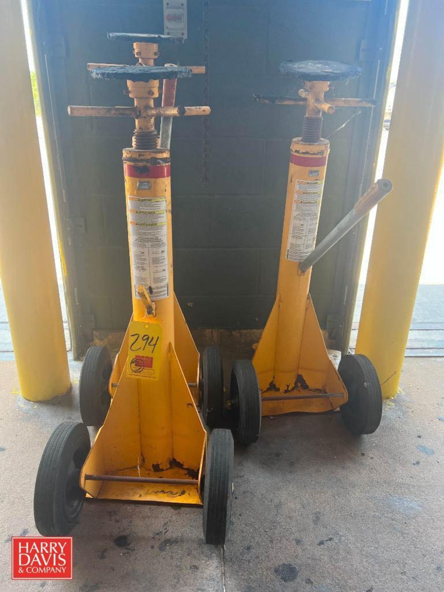 (3) 100,000 LB Capacity, Adjustable Height, Mobile Trailer Jacks - Rigging Fee: $125