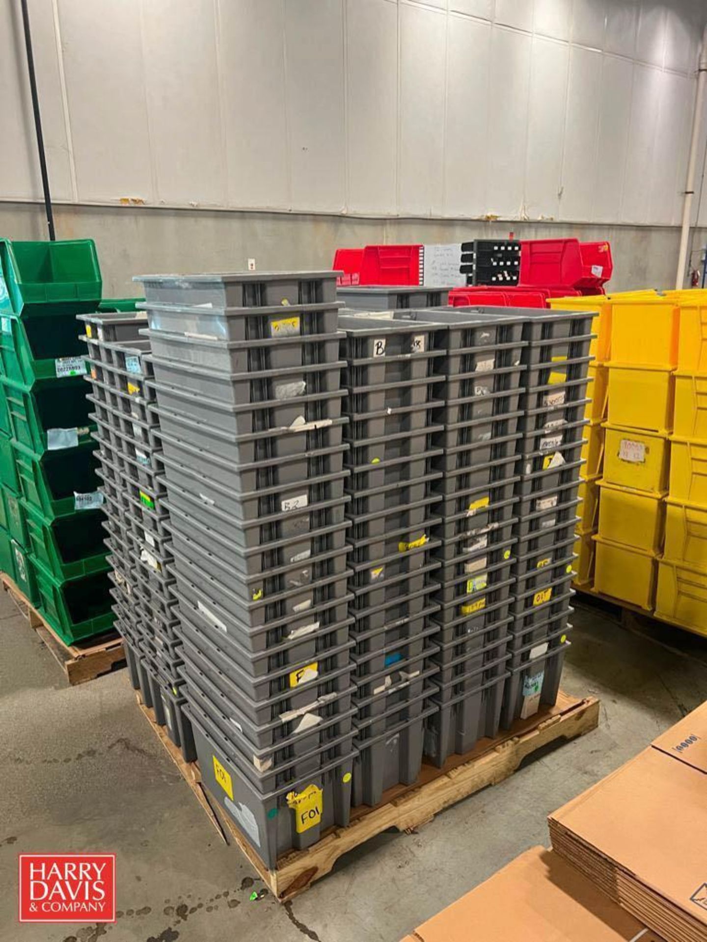 Assorted Plastic Stackable Bins, Including: 525+ Uline and Akrobins - Image 4 of 5