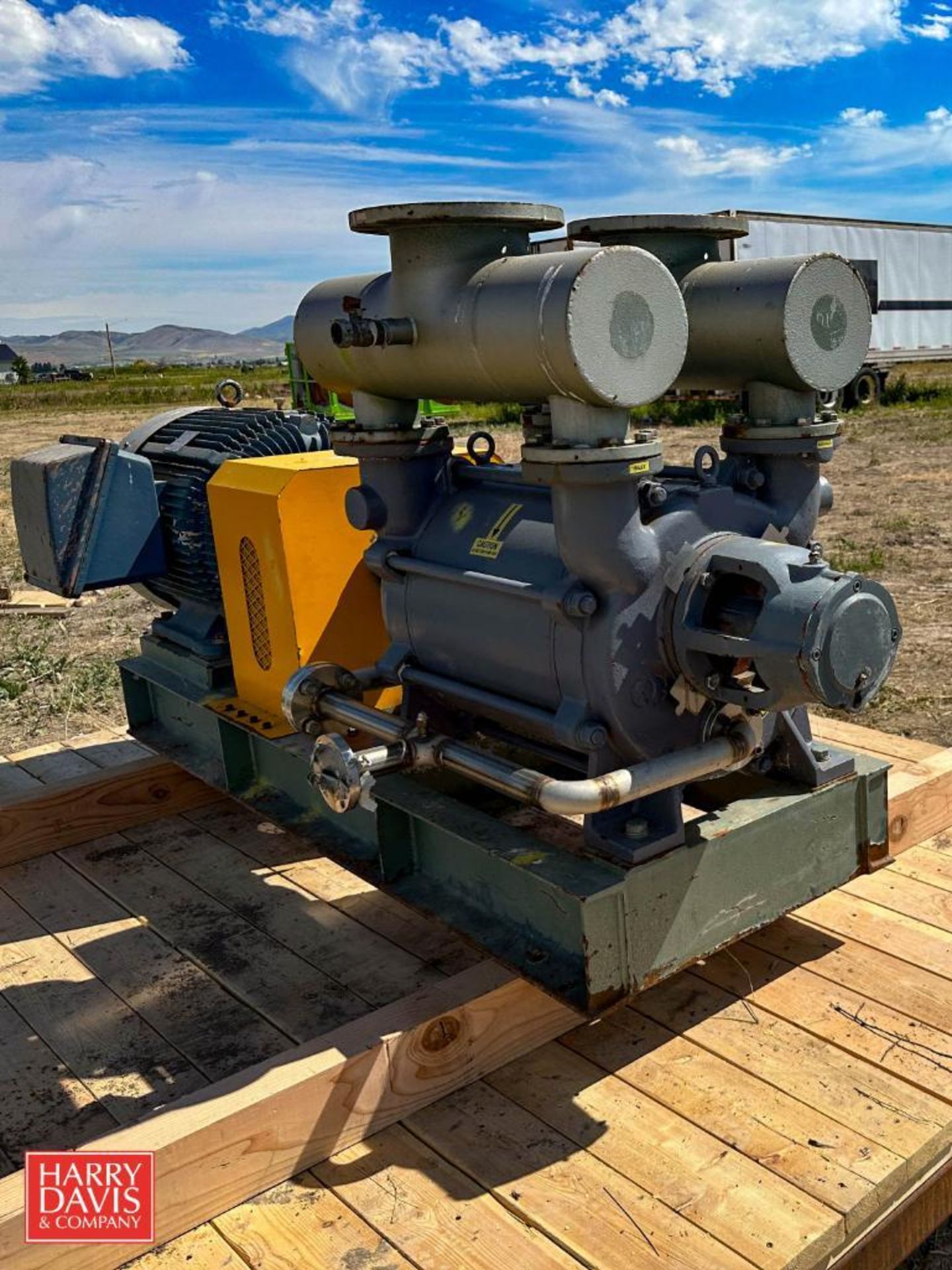 Armstrong Vacuum Pump with 4" Inlet/Outlet and 100 HP Motor - Rigging Fee: $150 - Image 6 of 7