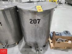 S/S Portable Tank with Lid, 35" x 42" - Rigging Fee: $50